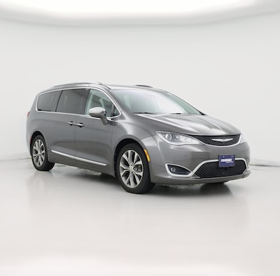 Gray 2017 Chrysler Pacifica Limited