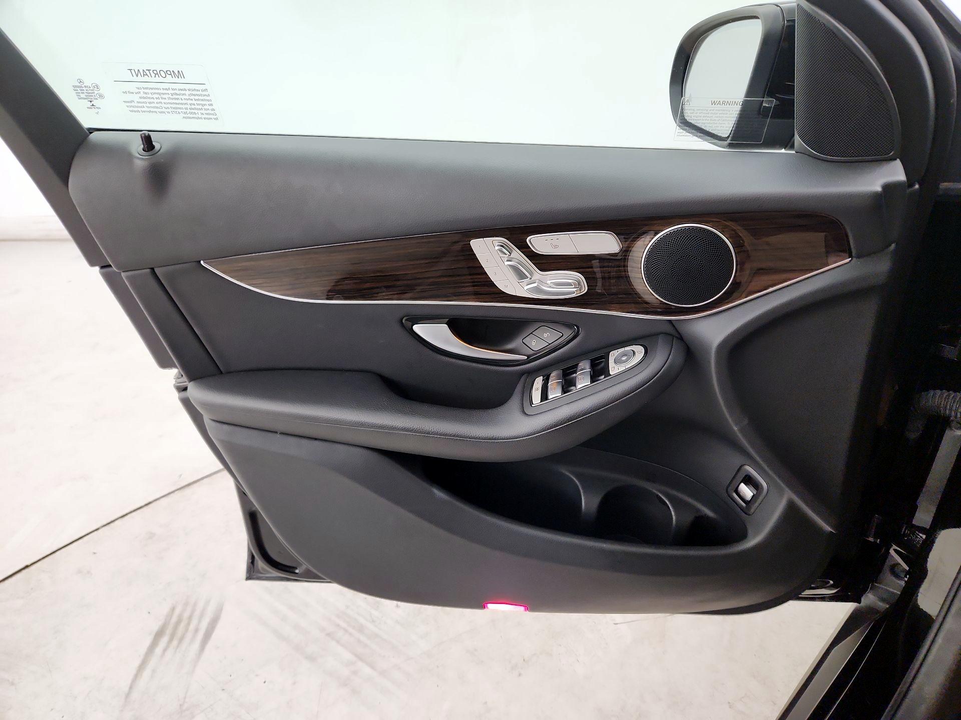 Thumbnail: 2021 Mercedes-Benz GLC - 12
