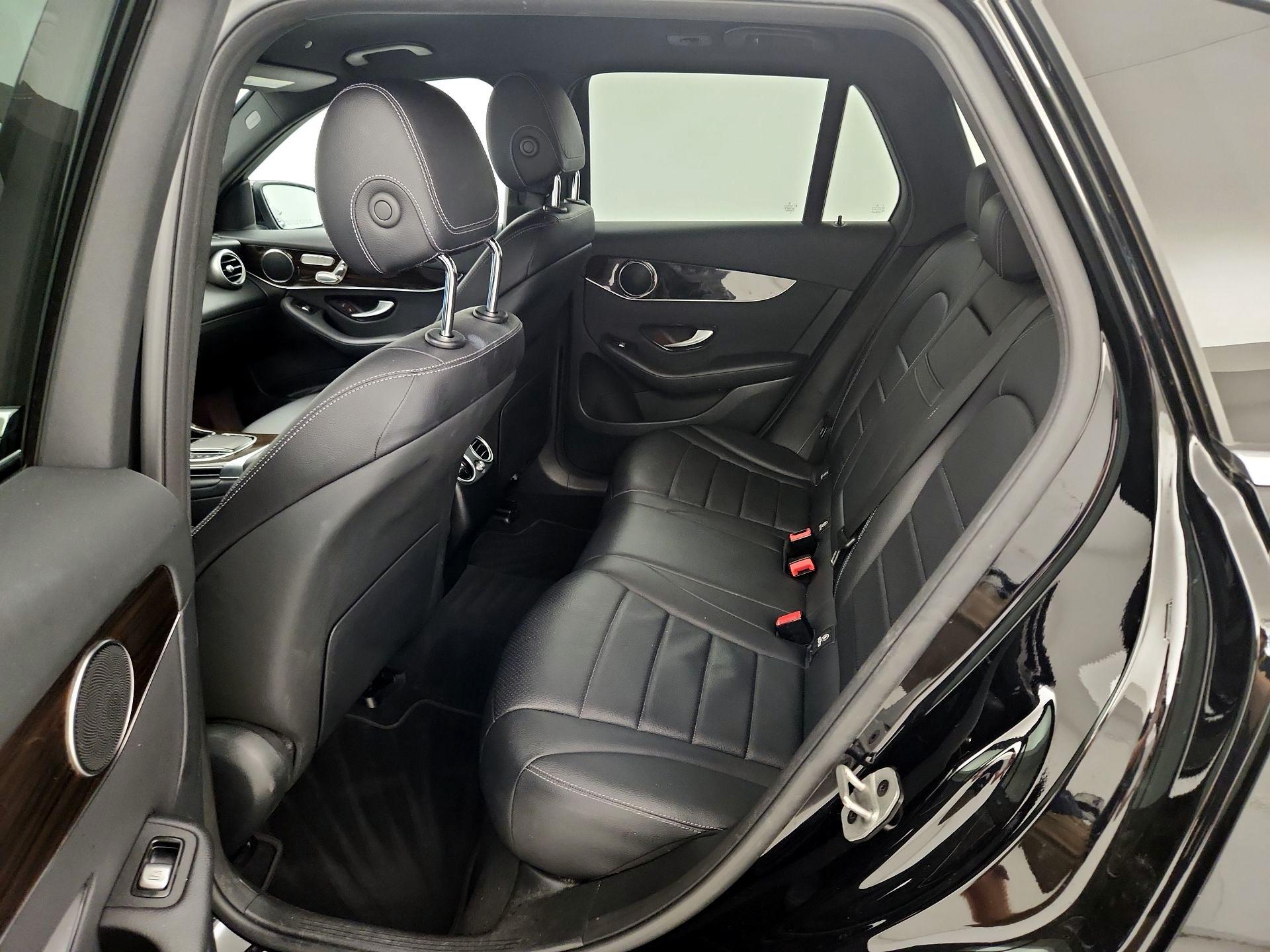 Thumbnail: 2021 Mercedes-Benz GLC - 19