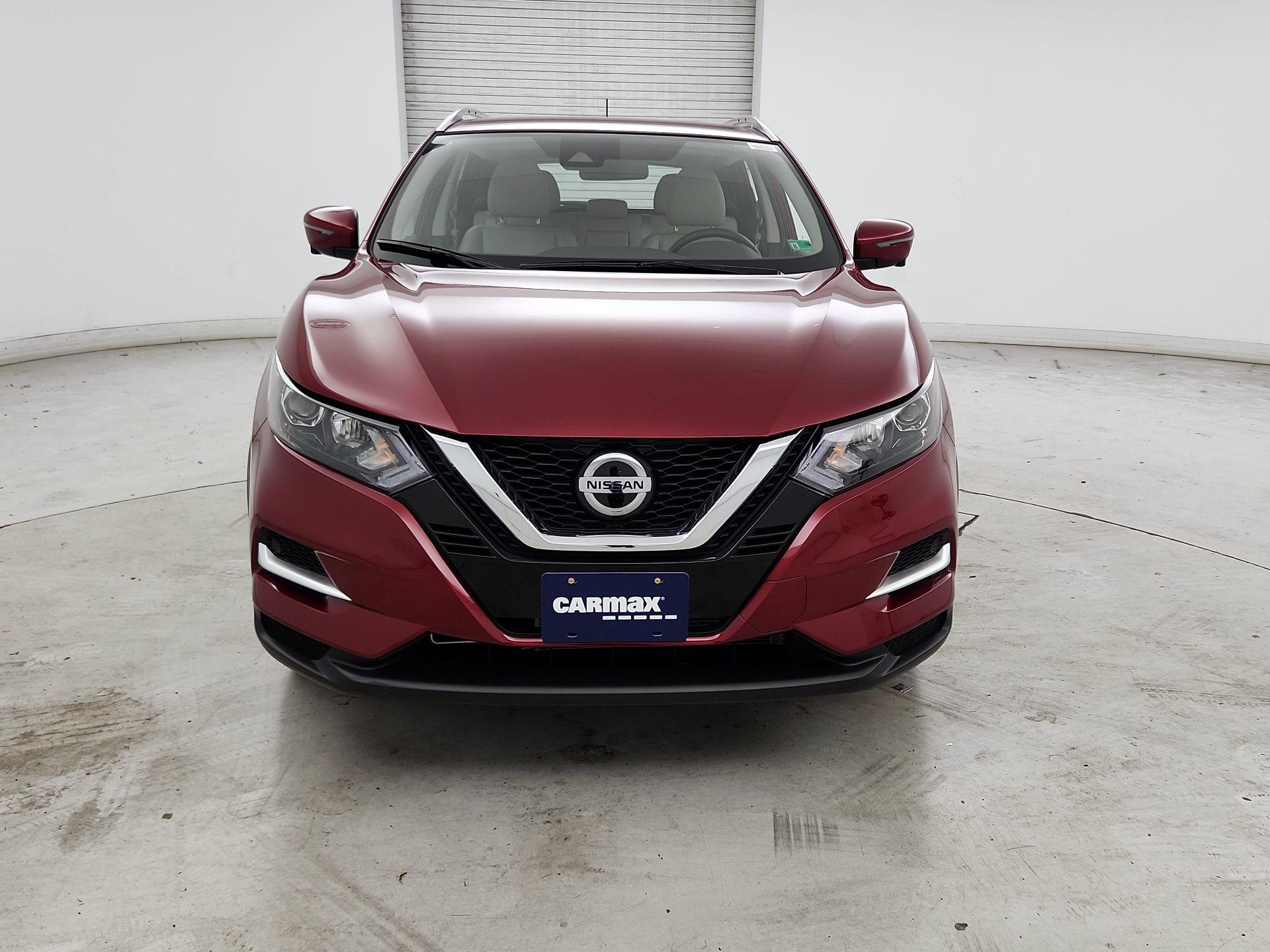 Thumbnail: 2022 Nissan Rogue Sport - 2