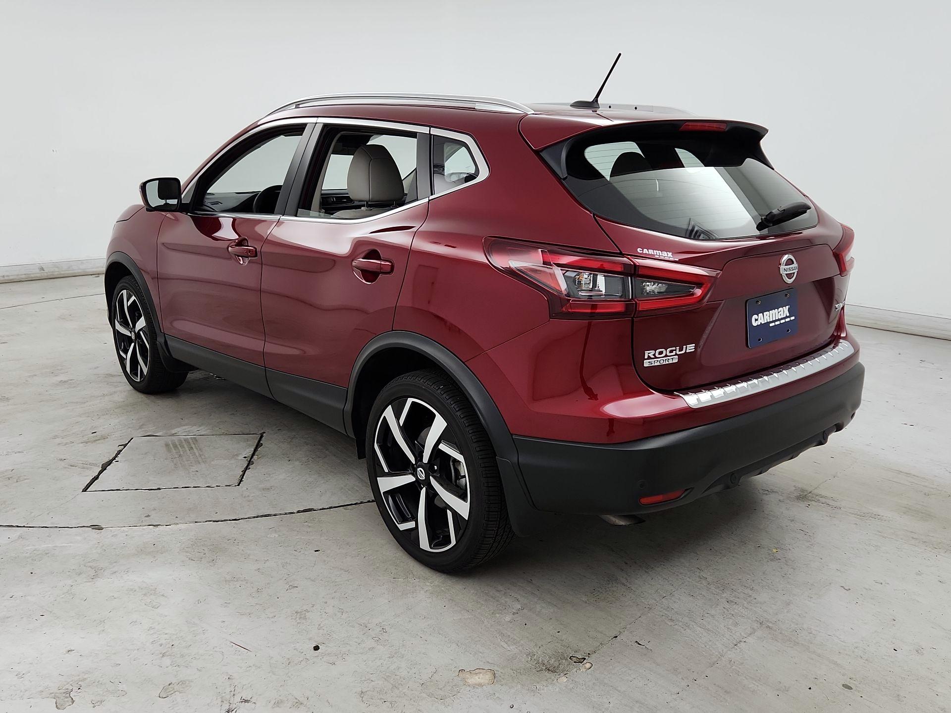Thumbnail: 2022 Nissan Rogue Sport - 7