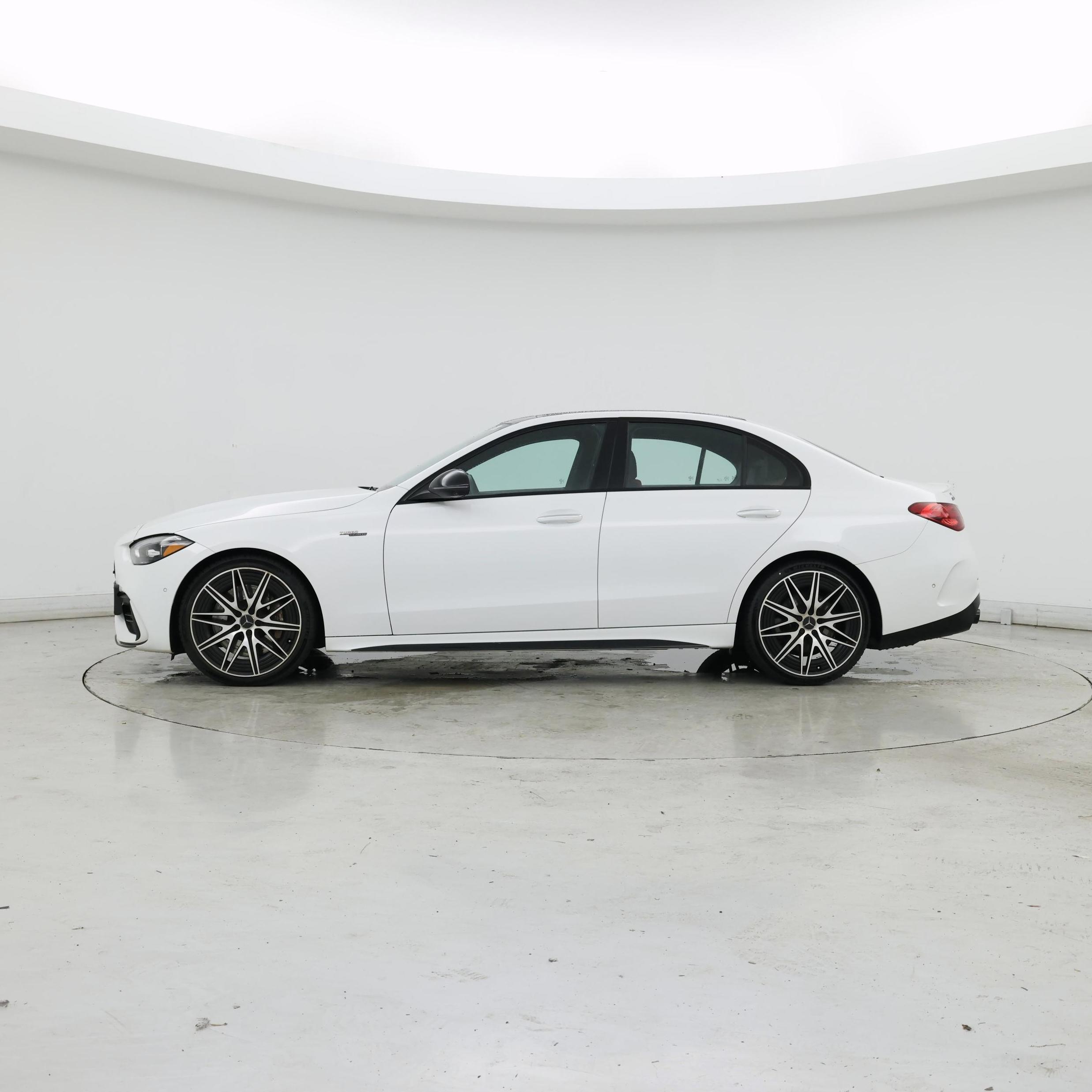 Thumbnail: 2023 Mercedes-Benz C-Class - 3