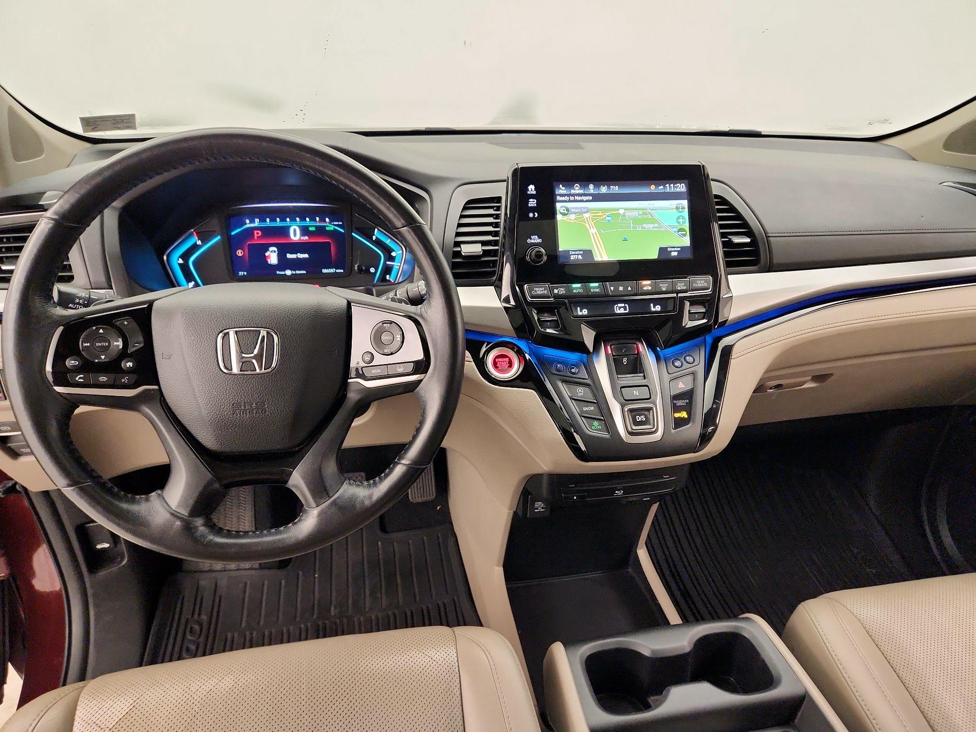 Thumbnail: 2018 Honda Odyssey - 9