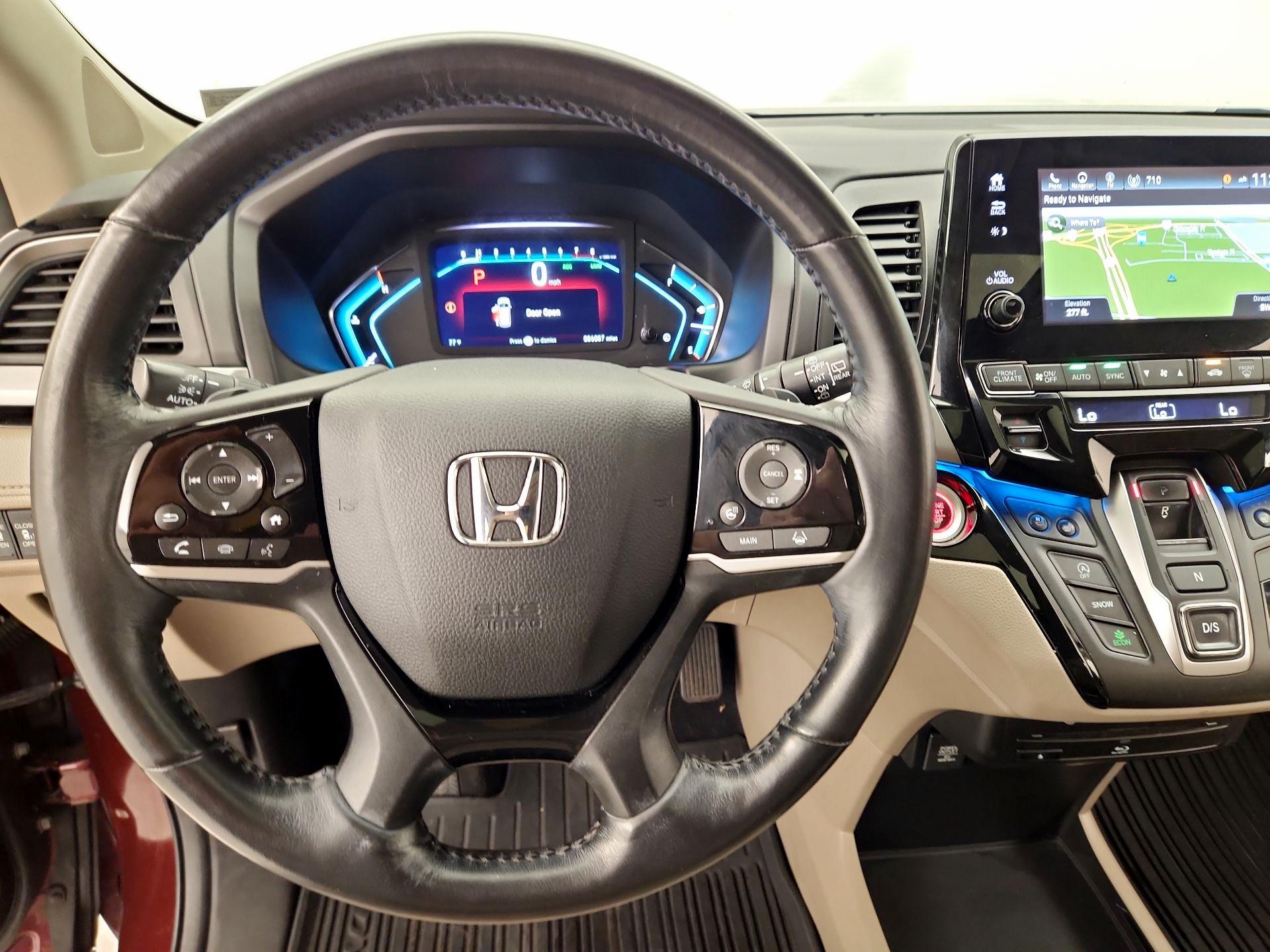 Thumbnail: 2018 Honda Odyssey - 10