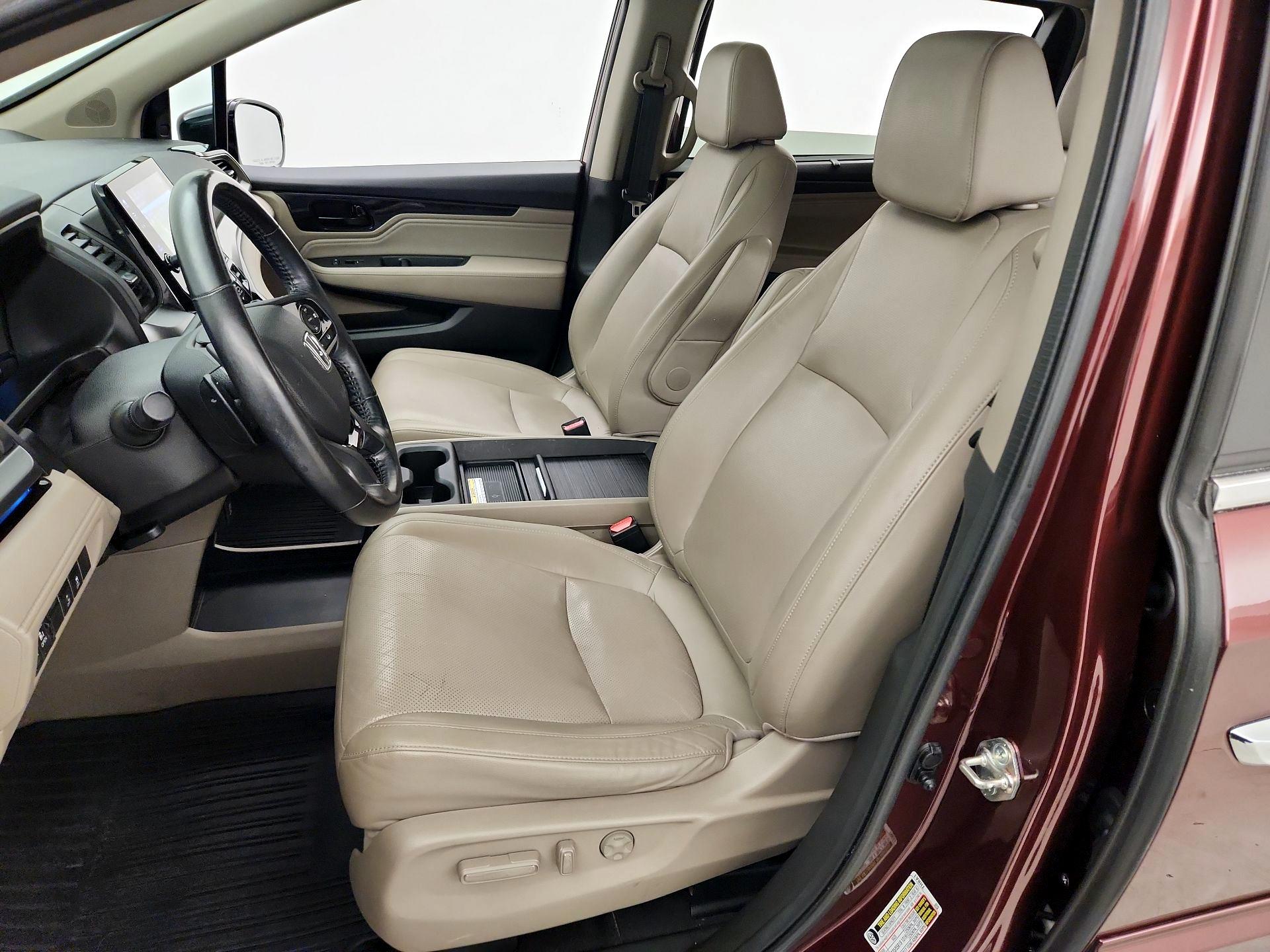 Thumbnail: 2018 Honda Odyssey - 11