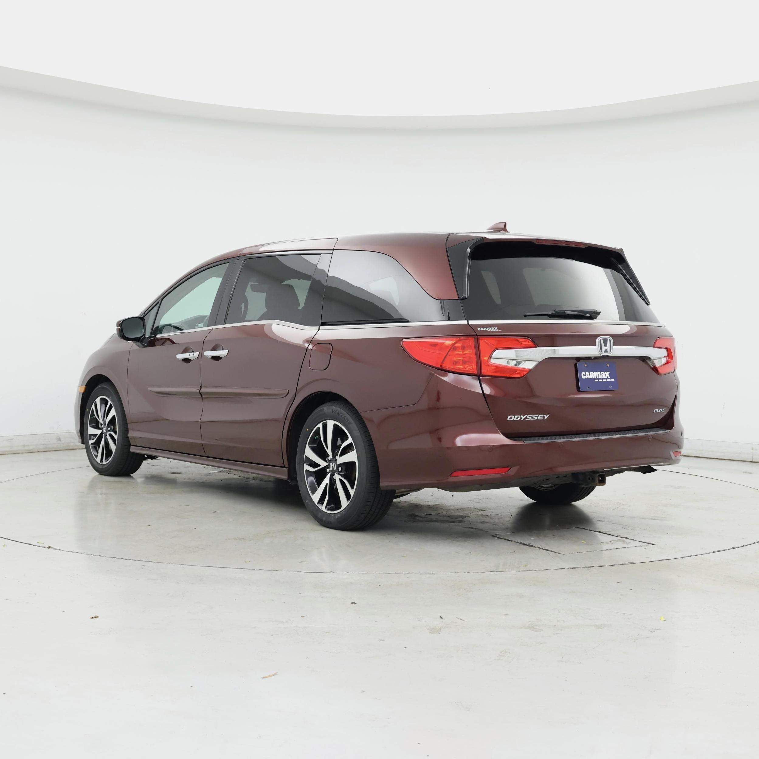 Thumbnail: 2018 Honda Odyssey - 2