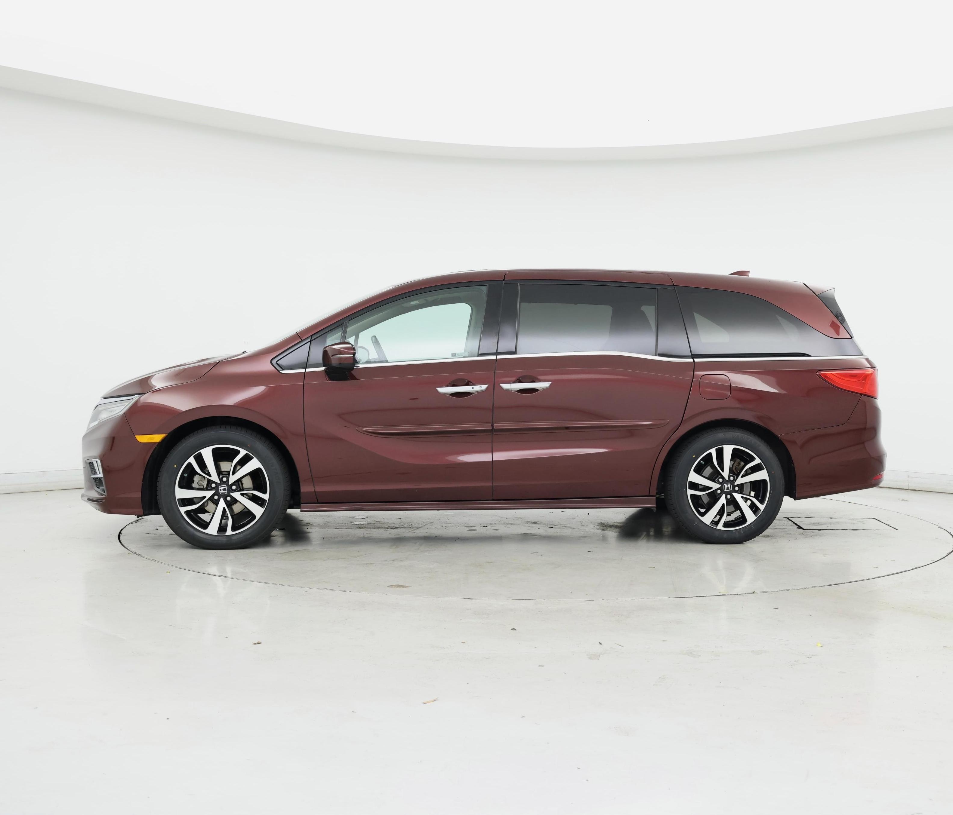 Thumbnail: 2018 Honda Odyssey - 3