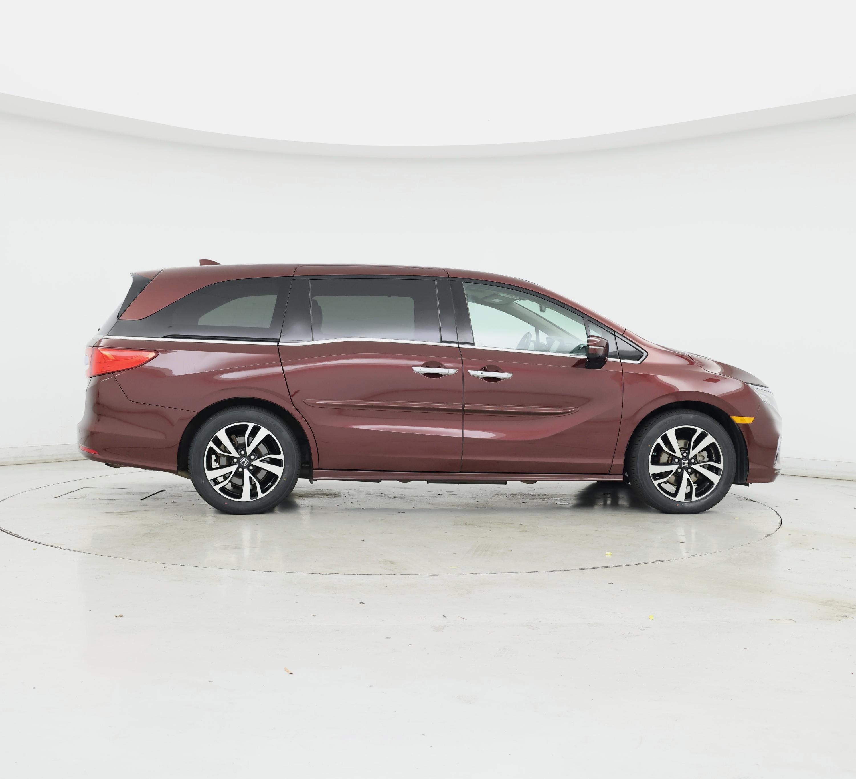 Thumbnail: 2018 Honda Odyssey - 7