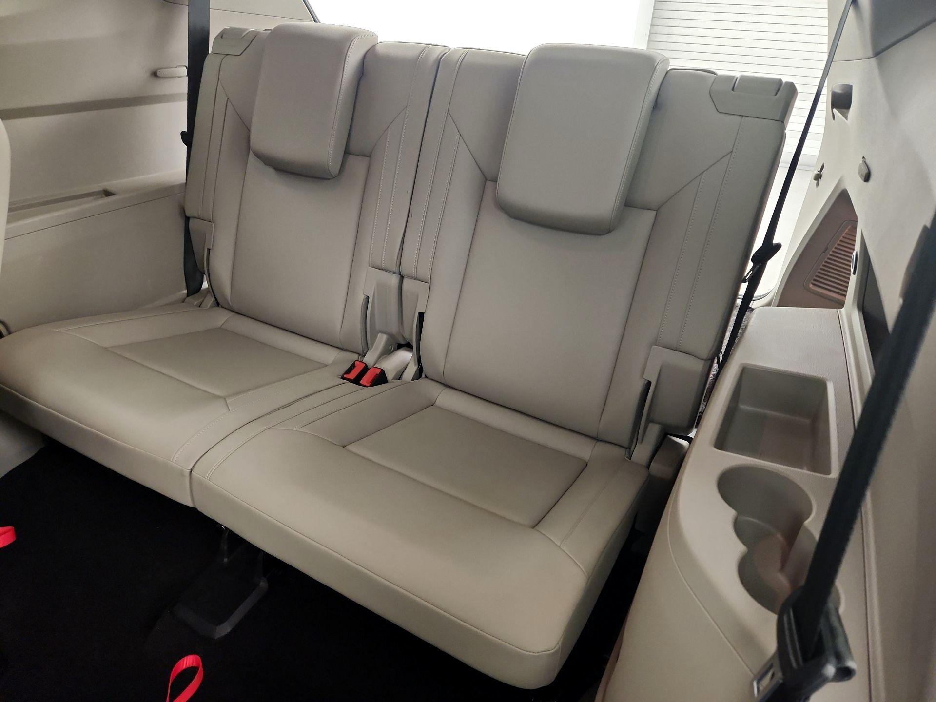 Thumbnail: 2019 Volkswagen Atlas - 20