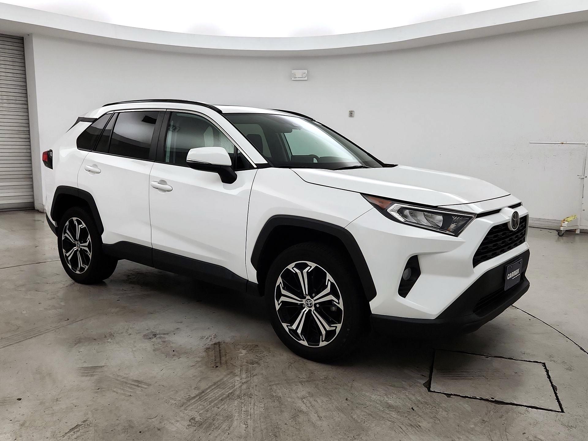 Thumbnail: 2021 Toyota RAV4 - 1