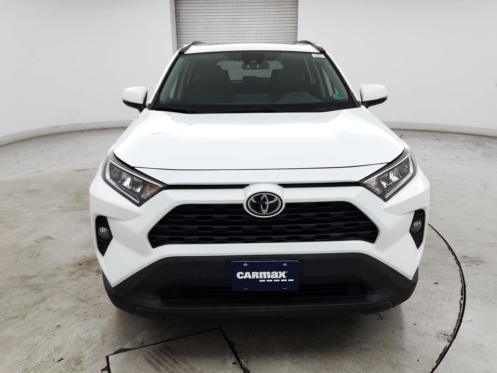 Thumbnail: 2021 Toyota RAV4 - 2