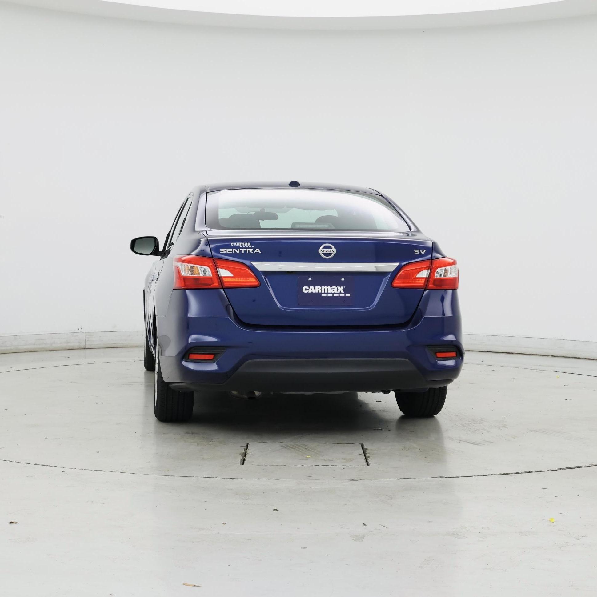 Thumbnail: 2017 Nissan Sentra - 6