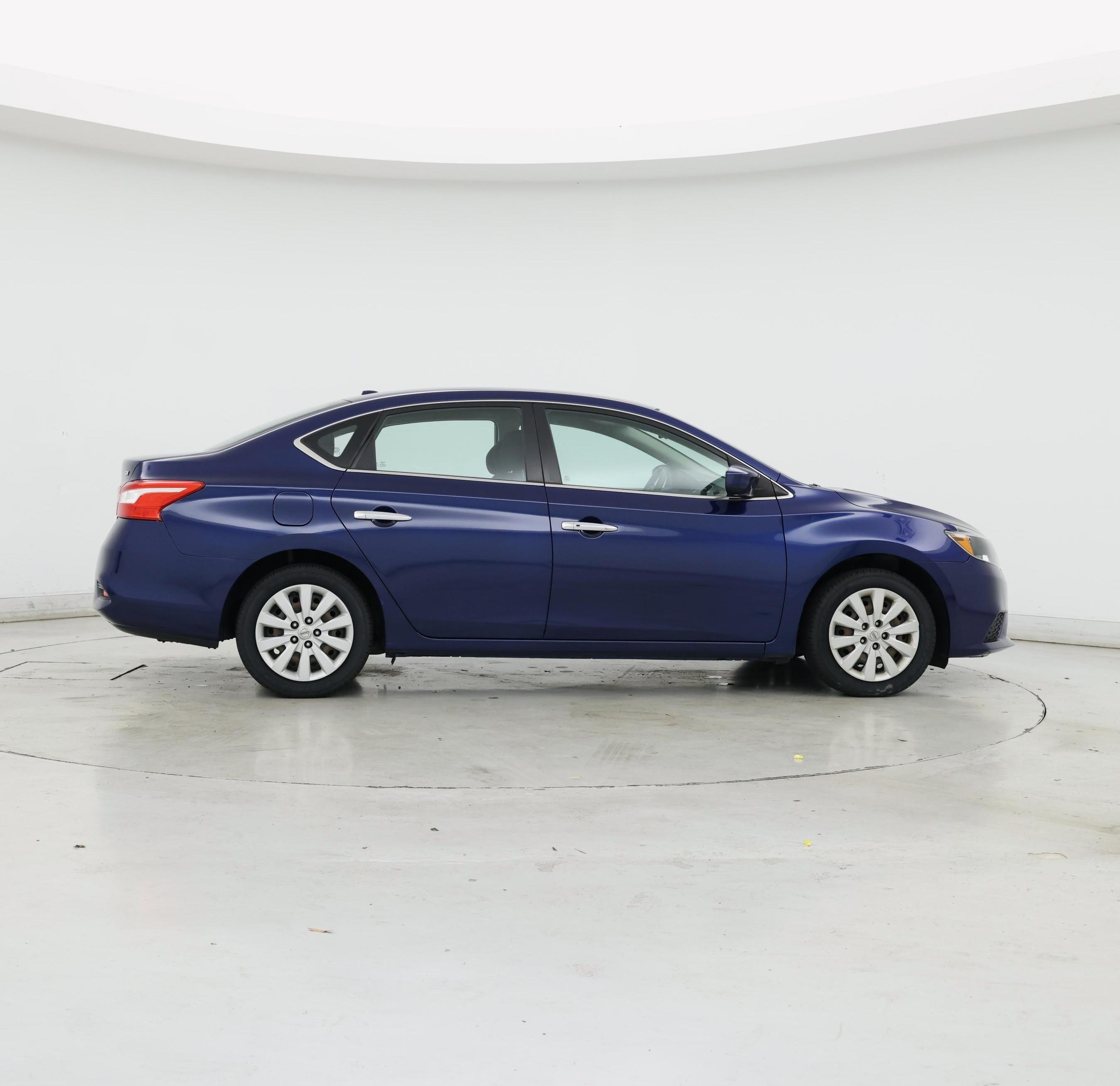 Thumbnail: 2017 Nissan Sentra - 7