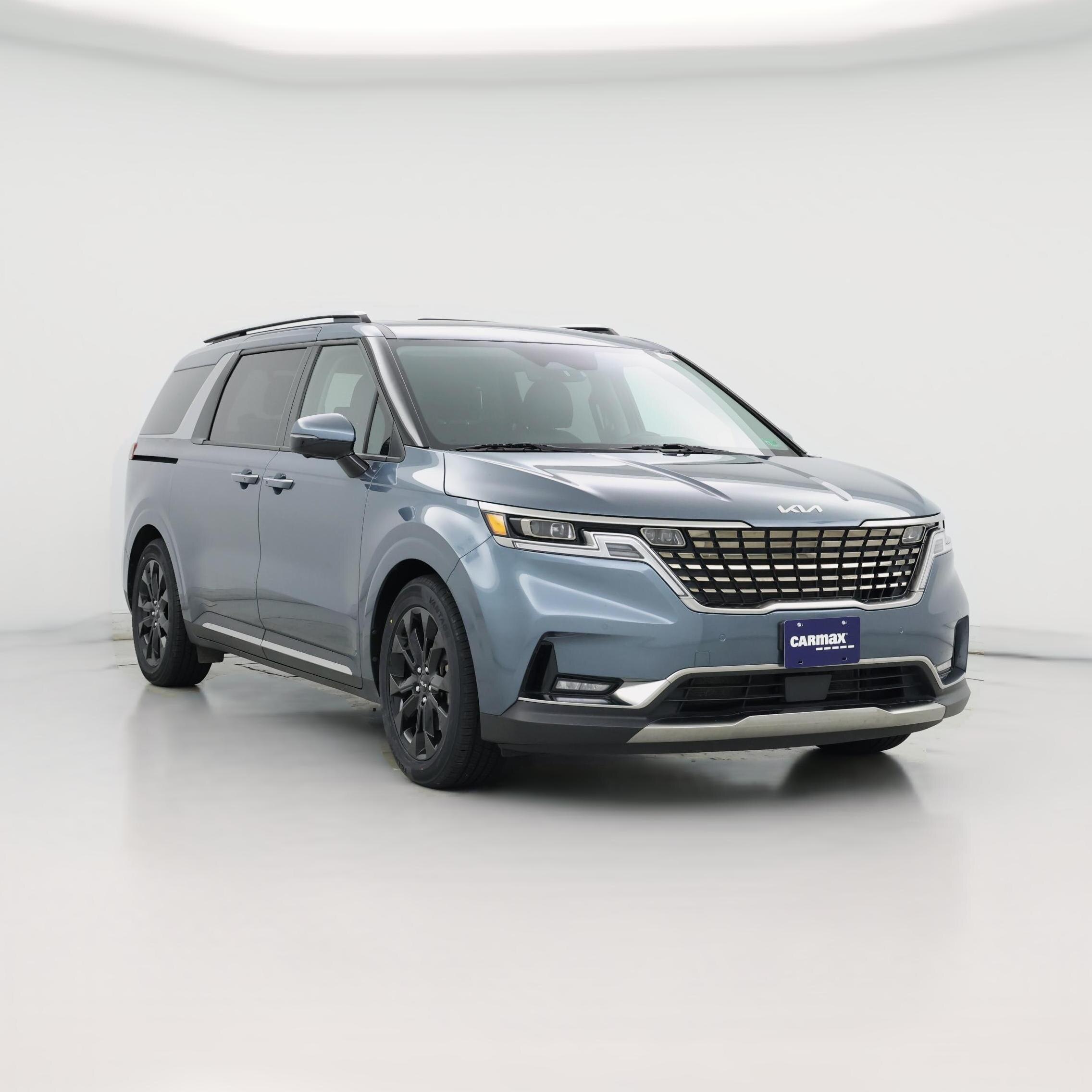 Thumbnail: 2023 Kia Carnival - 1