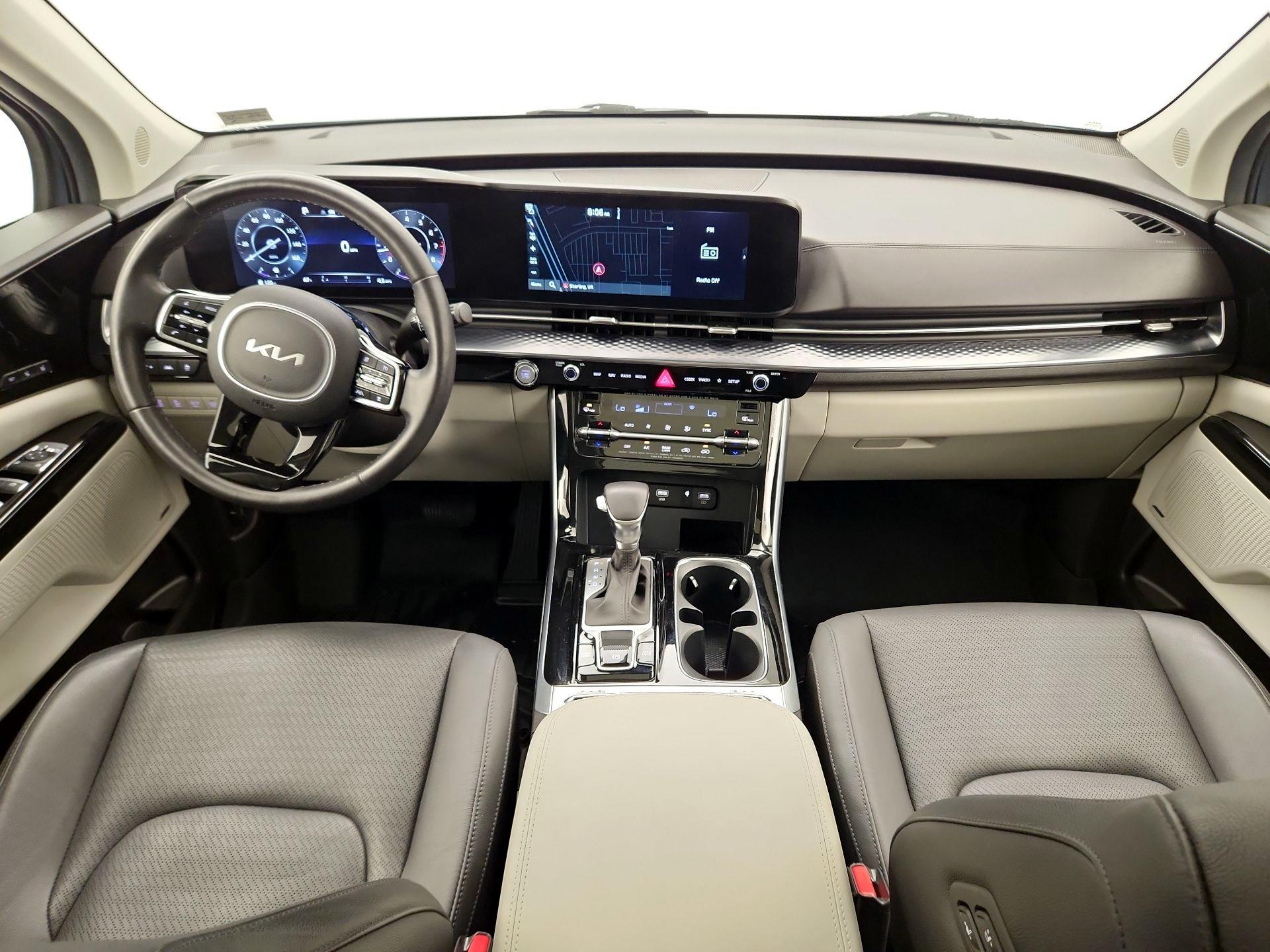 Thumbnail: 2023 Kia Carnival - 9
