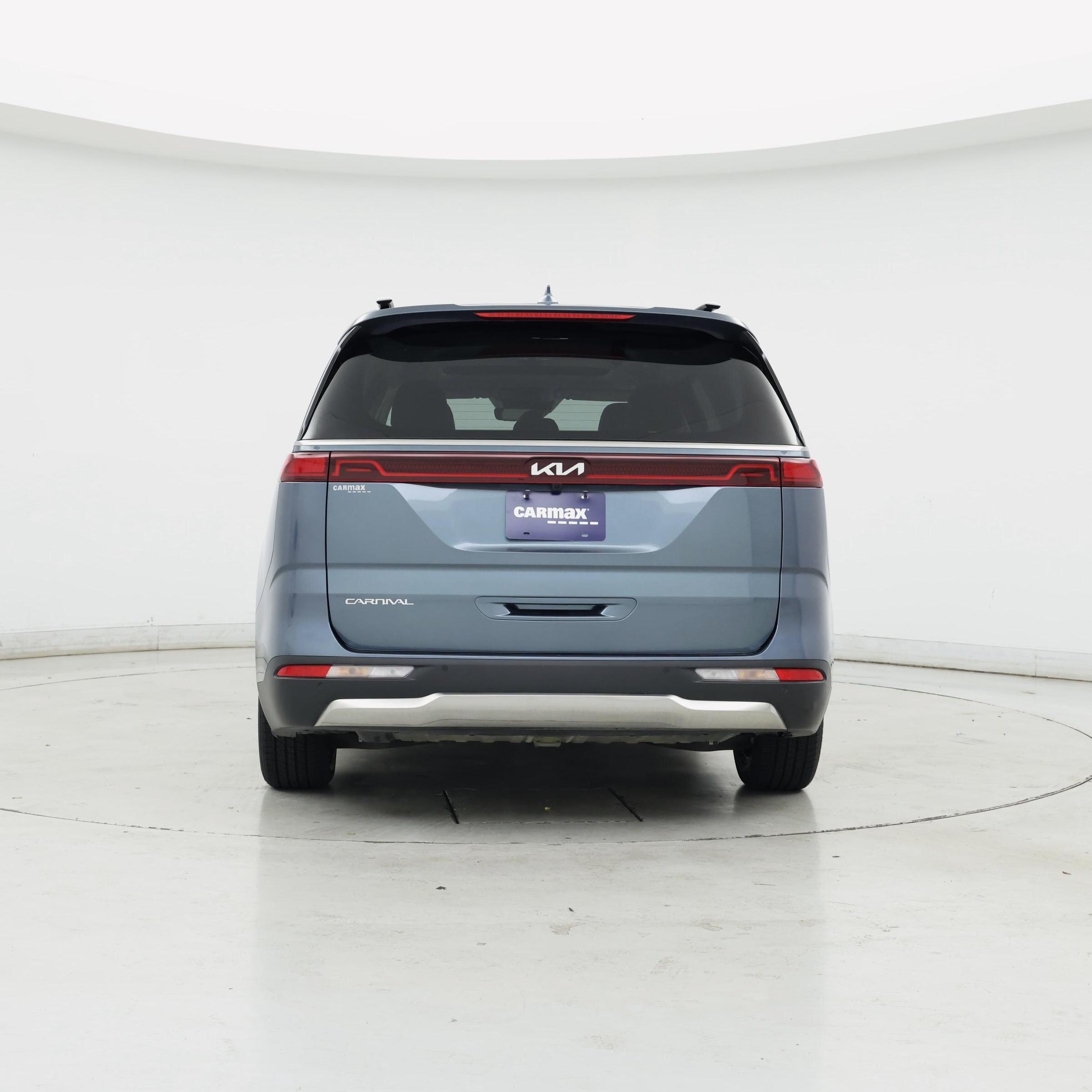 Thumbnail: 2023 Kia Carnival - 6