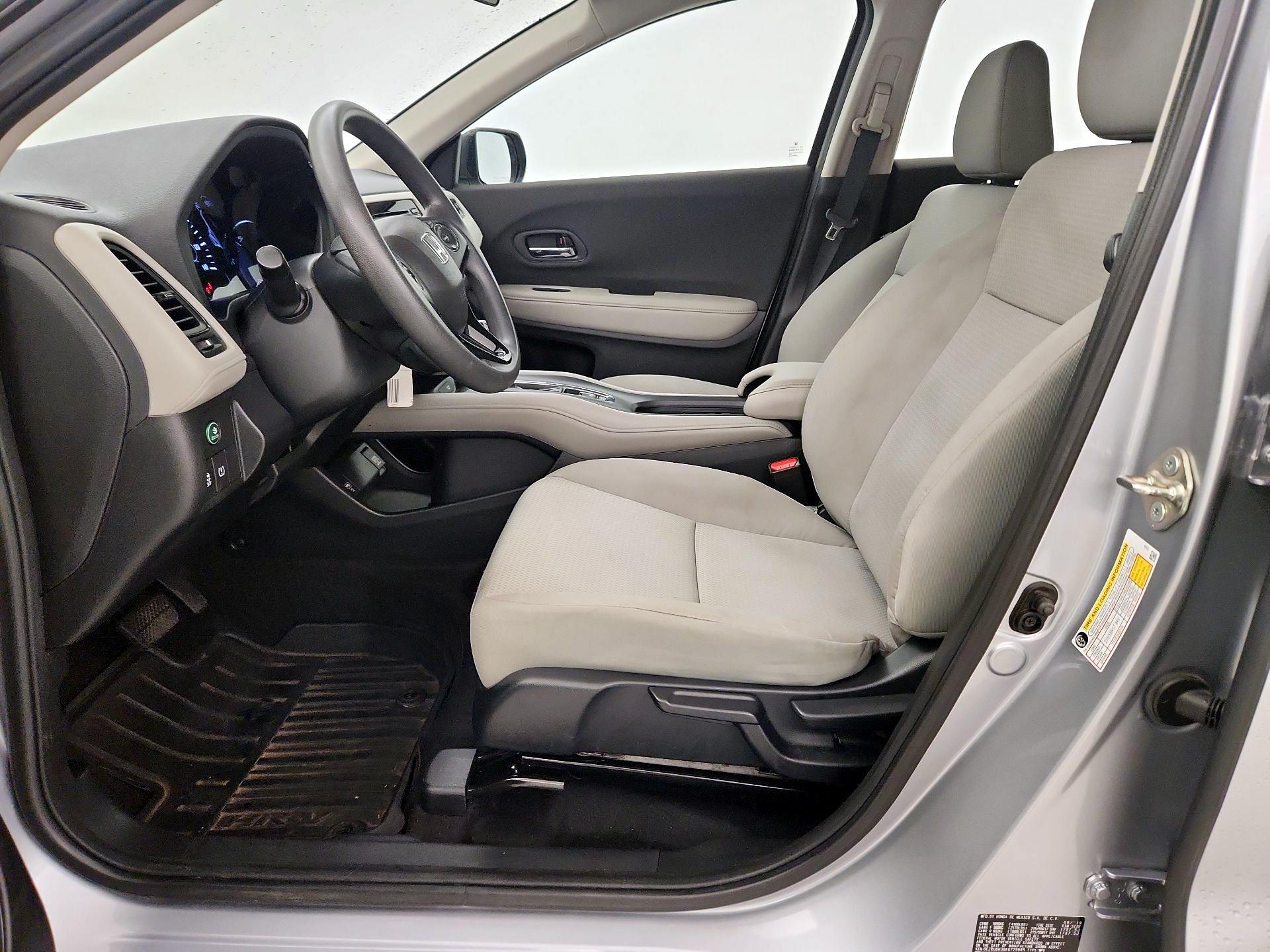 Thumbnail: 2019 Honda HR-V - 11