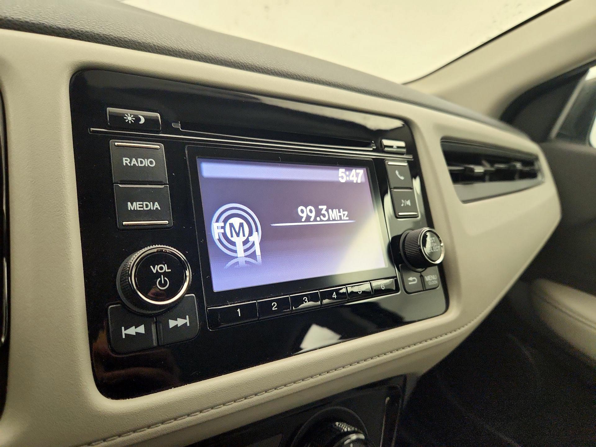 Thumbnail: 2019 Honda HR-V - 15