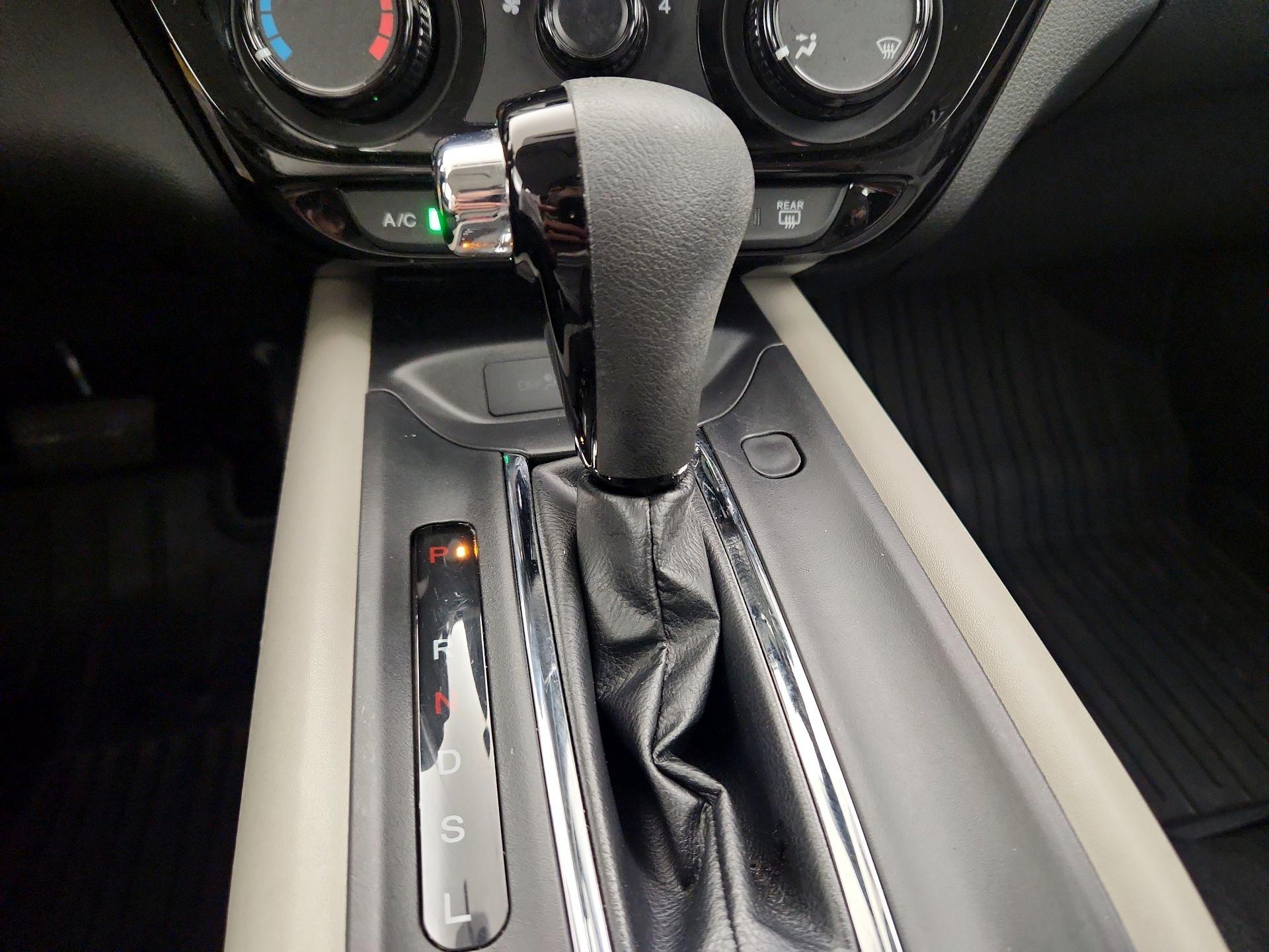 Thumbnail: 2019 Honda HR-V - 17