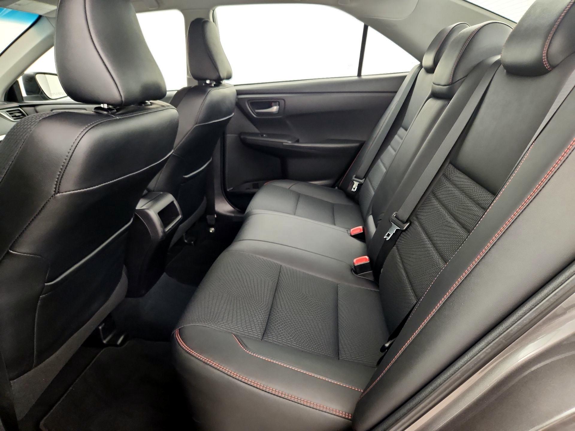 Thumbnail: 2017 Toyota Camry - 19