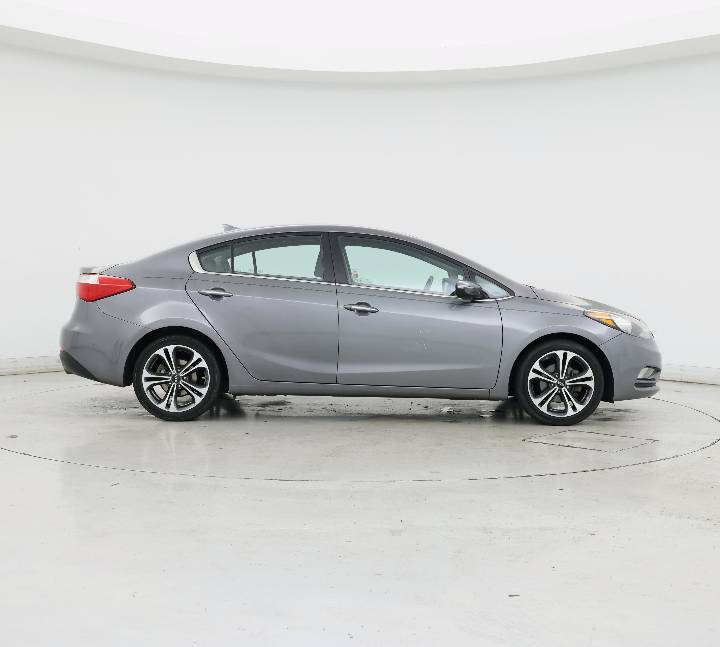 Thumbnail: 2015 Kia Forte - 7