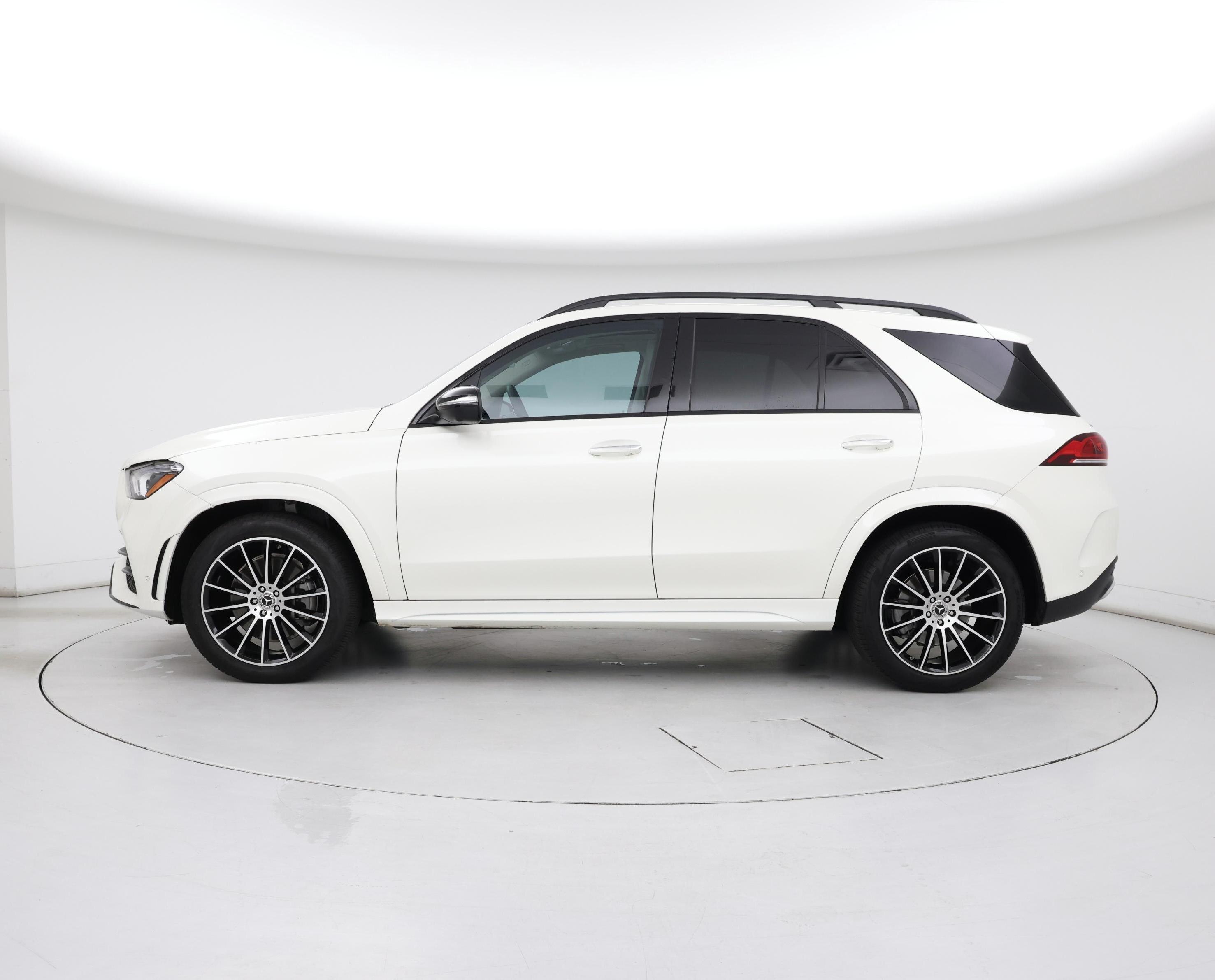 Thumbnail: 2023 Mercedes-Benz GLE - 3