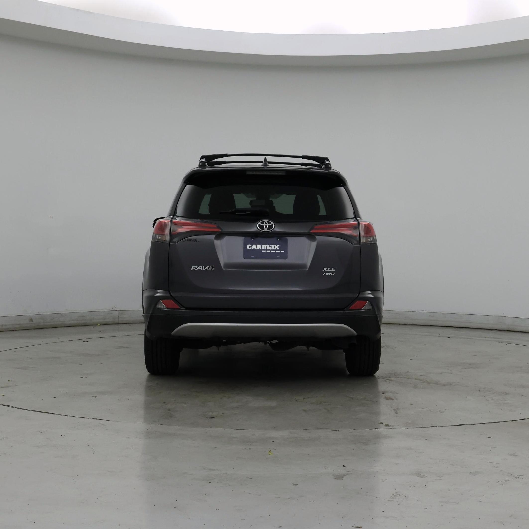 Thumbnail: 2018 Toyota RAV4 - 6