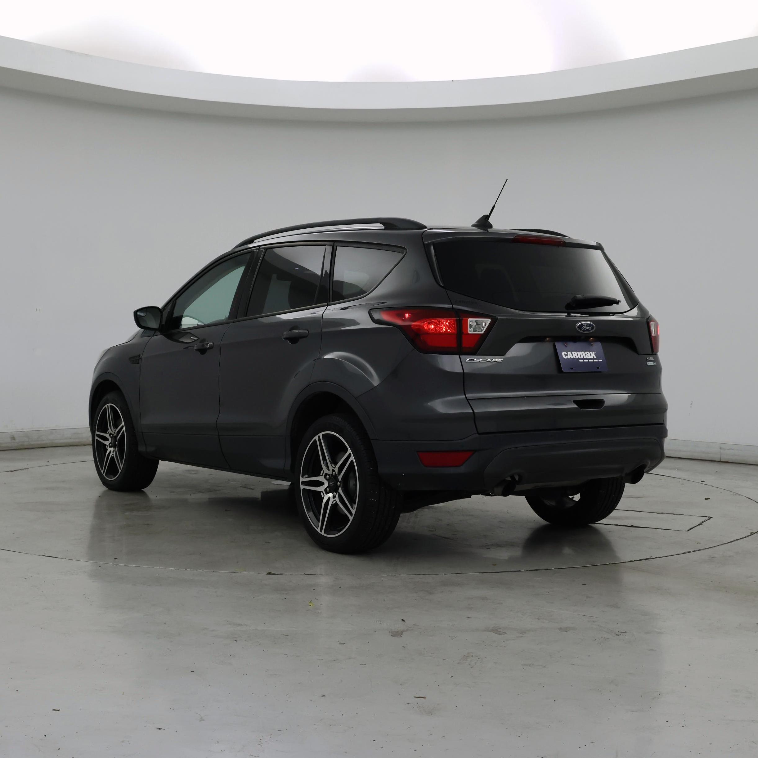 Thumbnail: 2019 Ford Escape - 2