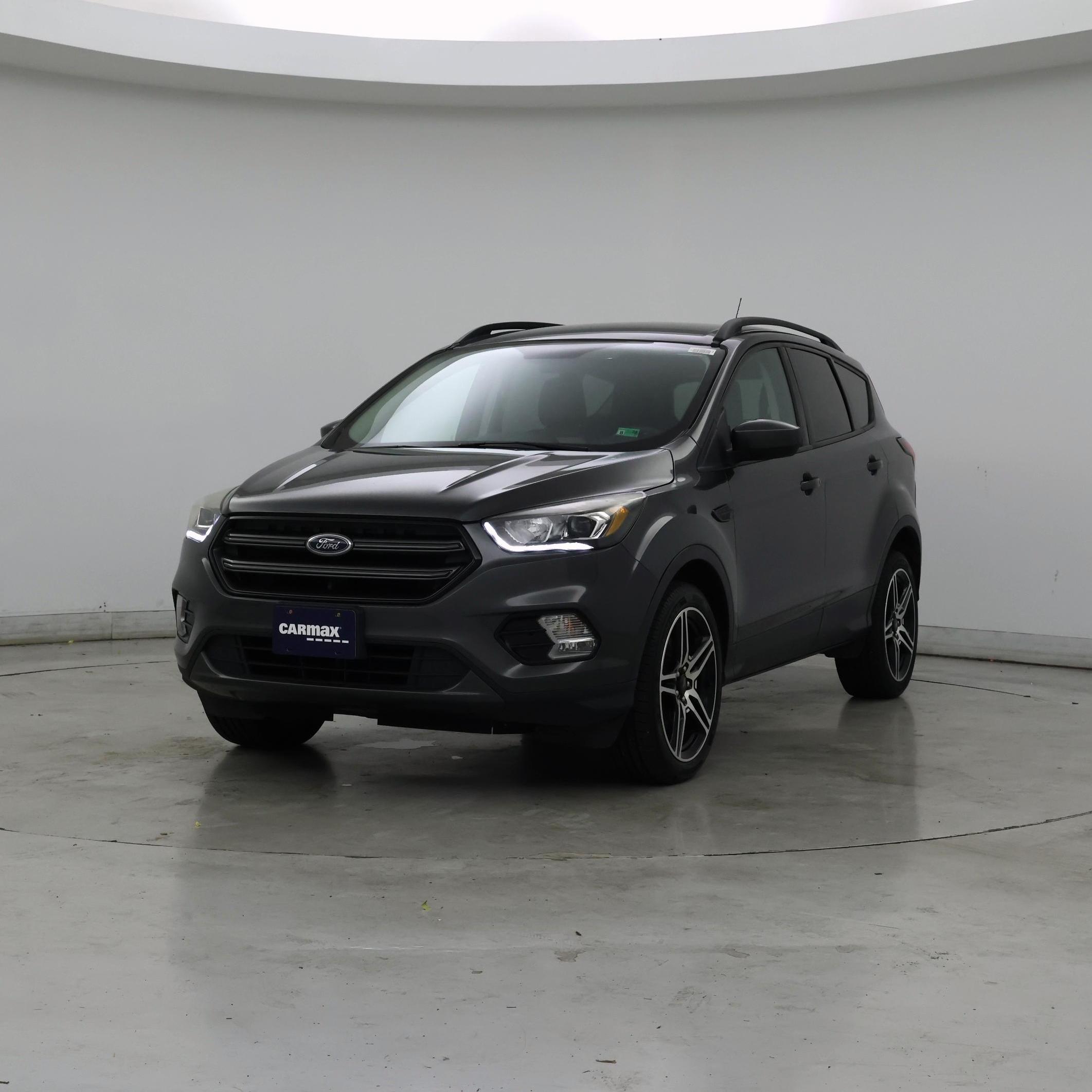 Thumbnail: 2019 Ford Escape - 4