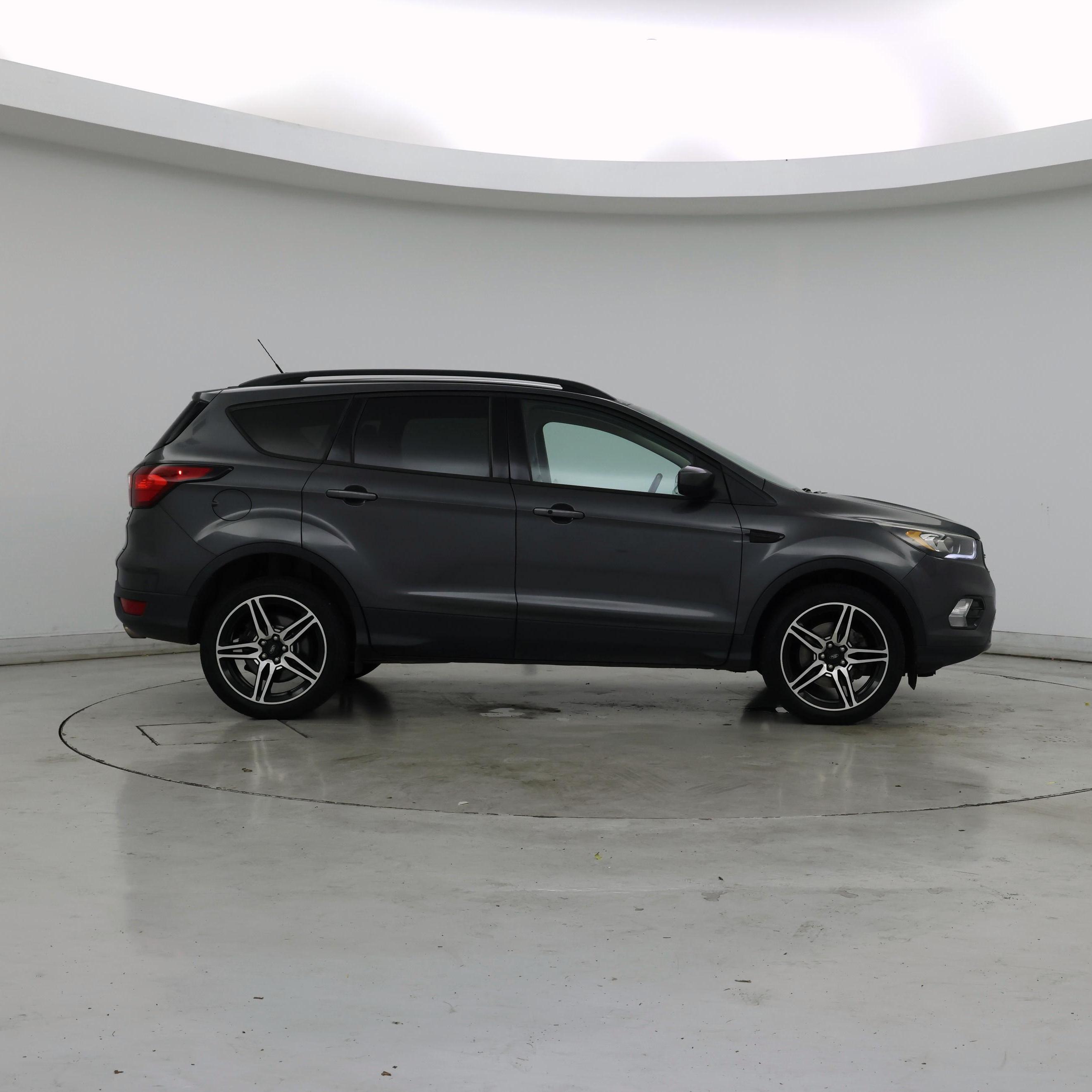 Thumbnail: 2019 Ford Escape - 7