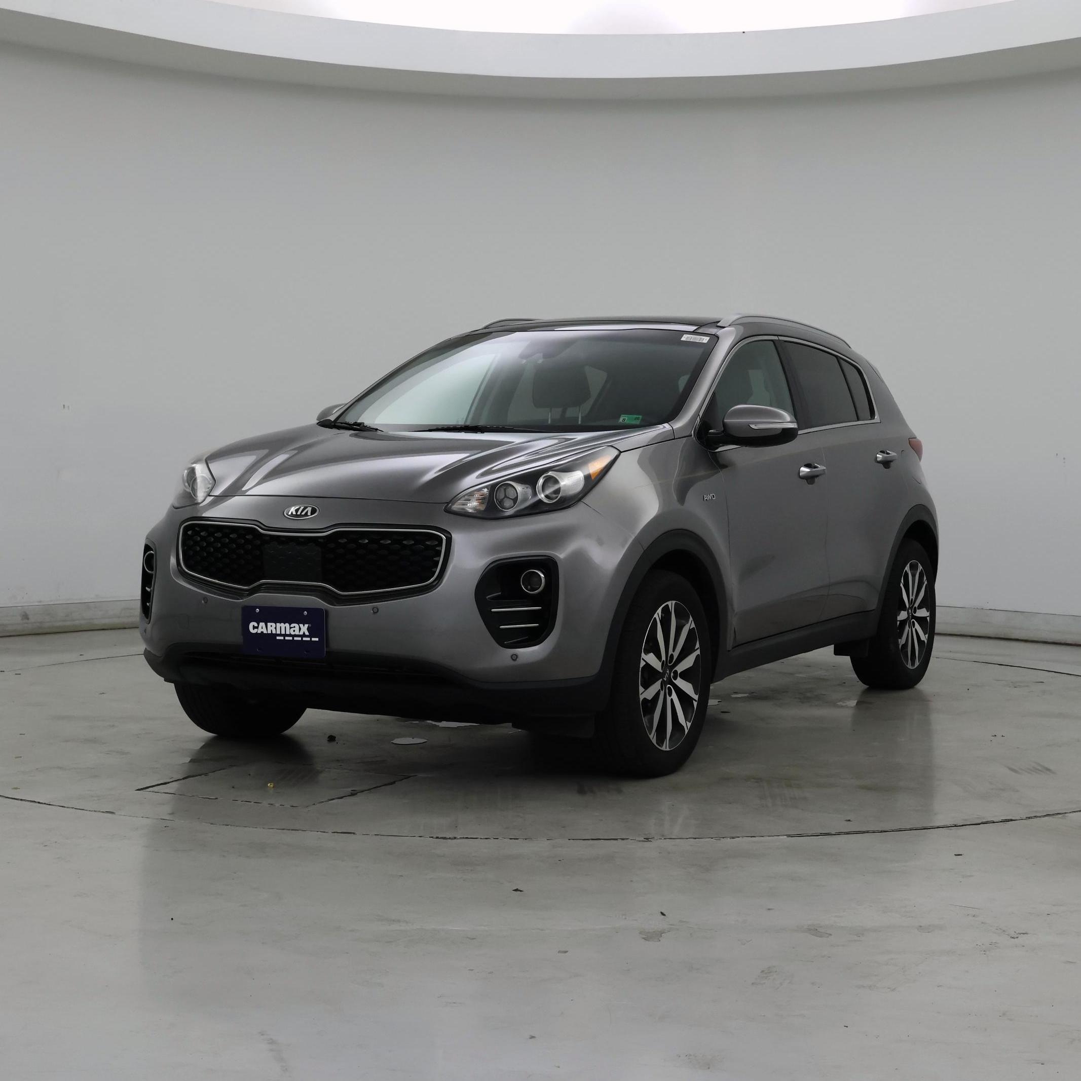 Thumbnail: 2017 Kia Sportage - 4