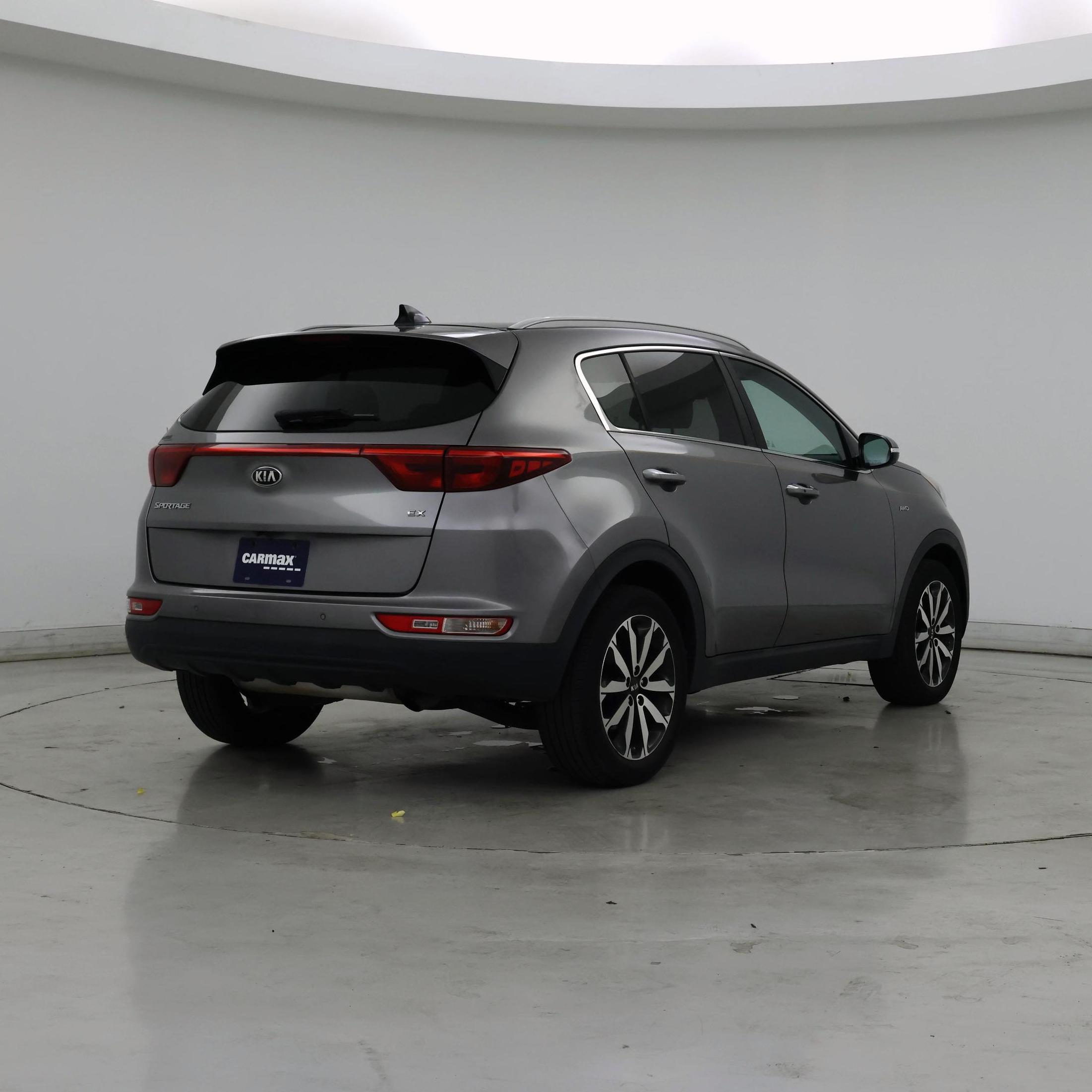 Thumbnail: 2017 Kia Sportage - 8