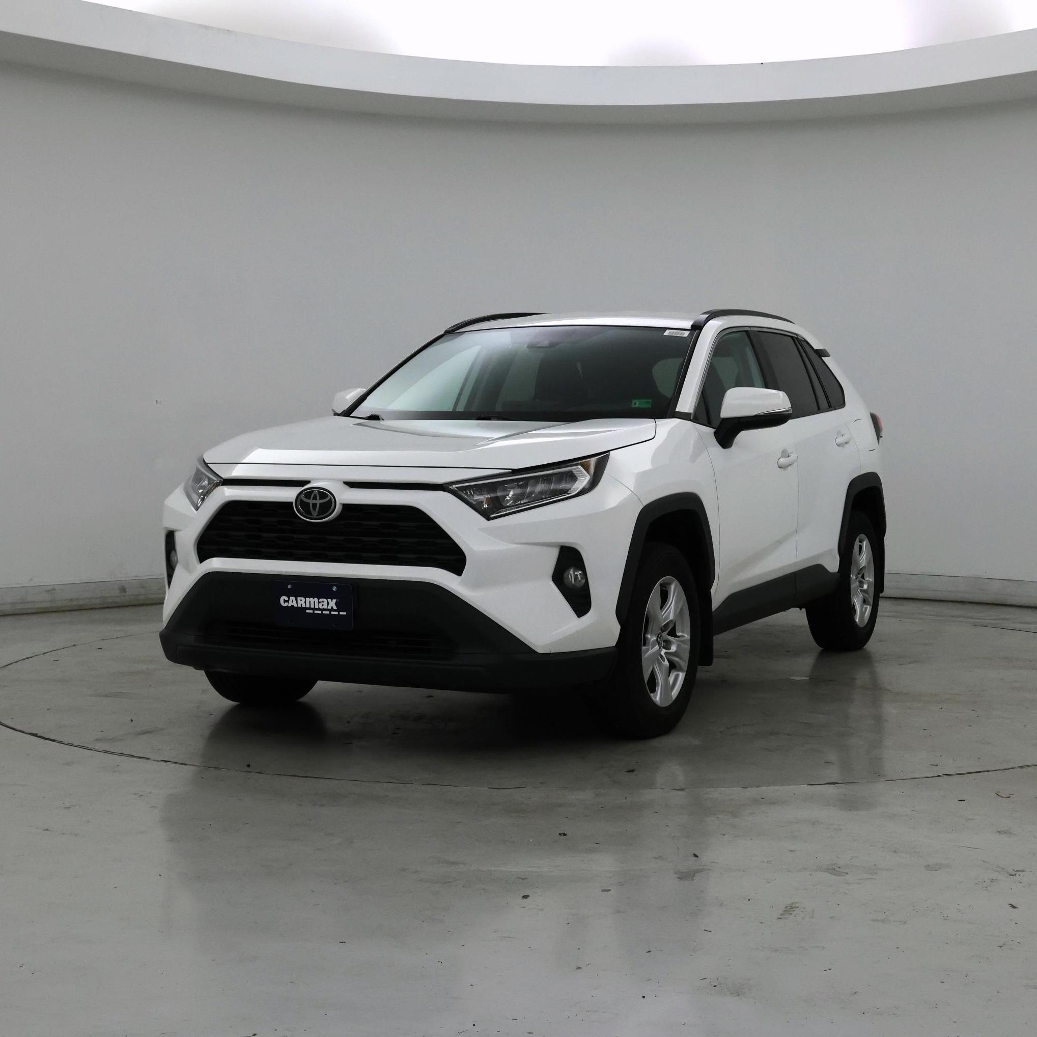 Thumbnail: 2020 Toyota RAV4 - 4