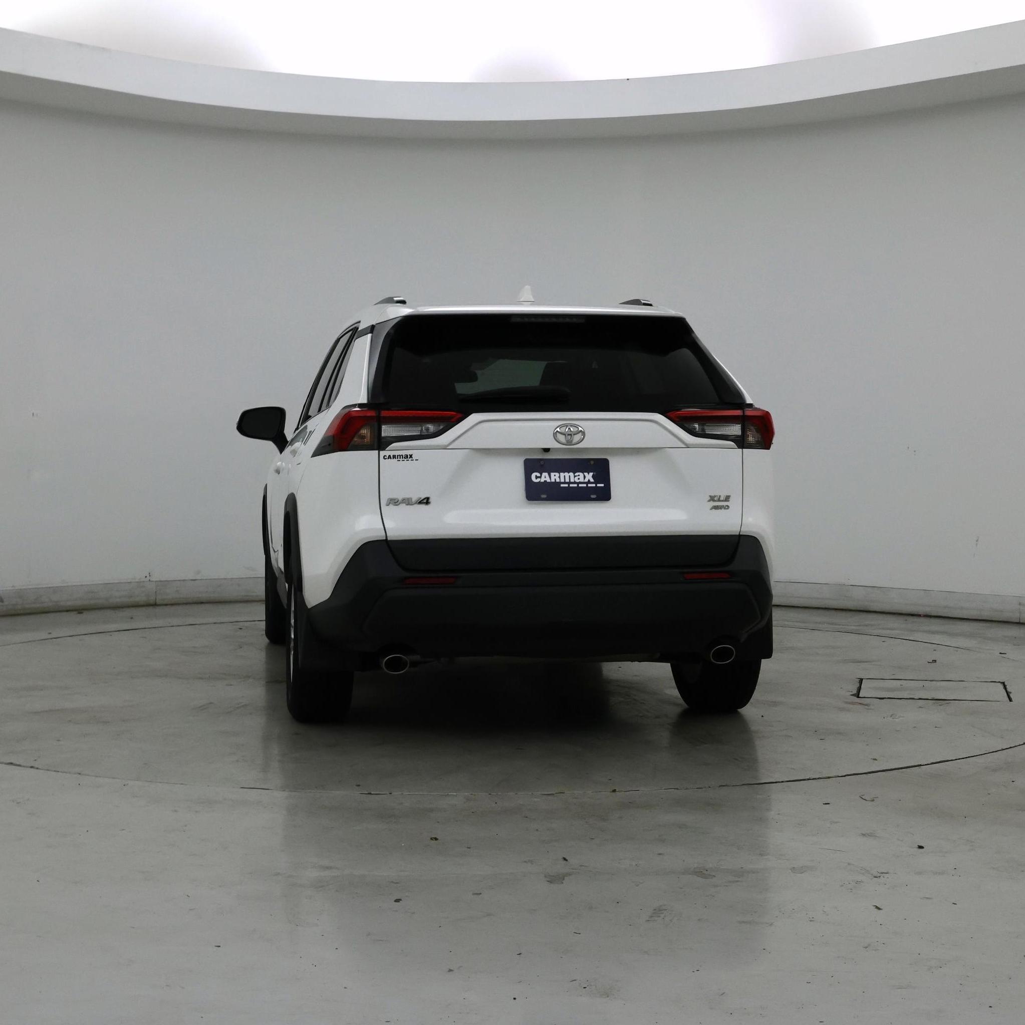 Thumbnail: 2020 Toyota RAV4 - 6
