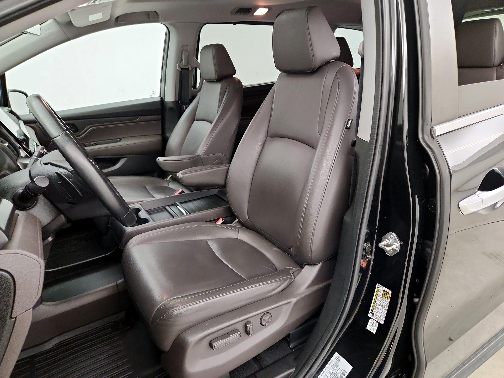 Thumbnail: 2018 Honda Odyssey - 11
