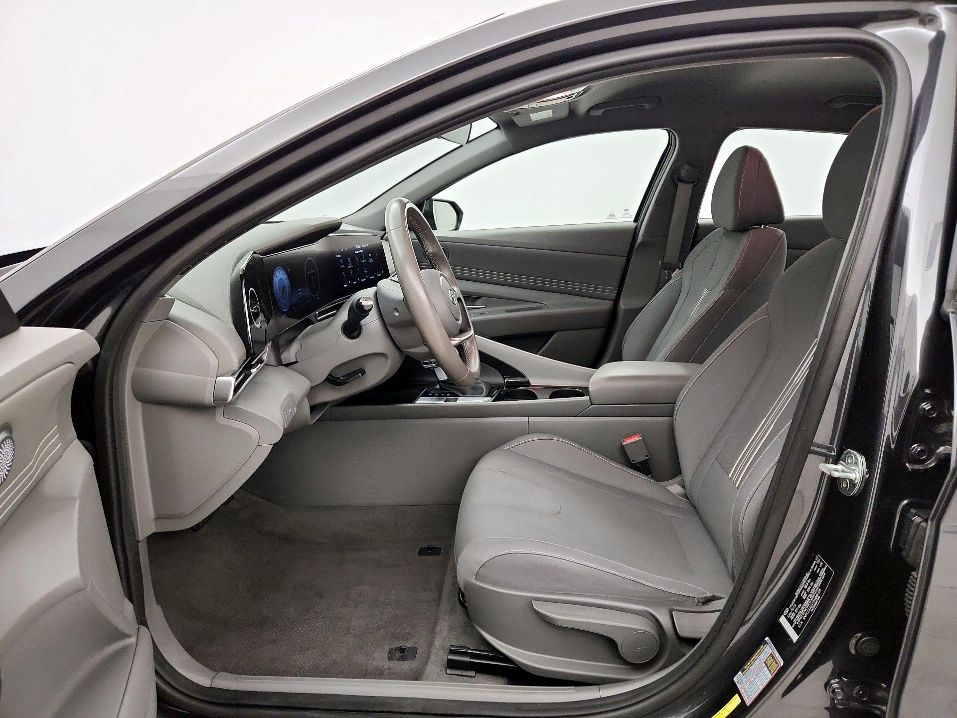 Thumbnail: 2023 Hyundai Elantra - 11