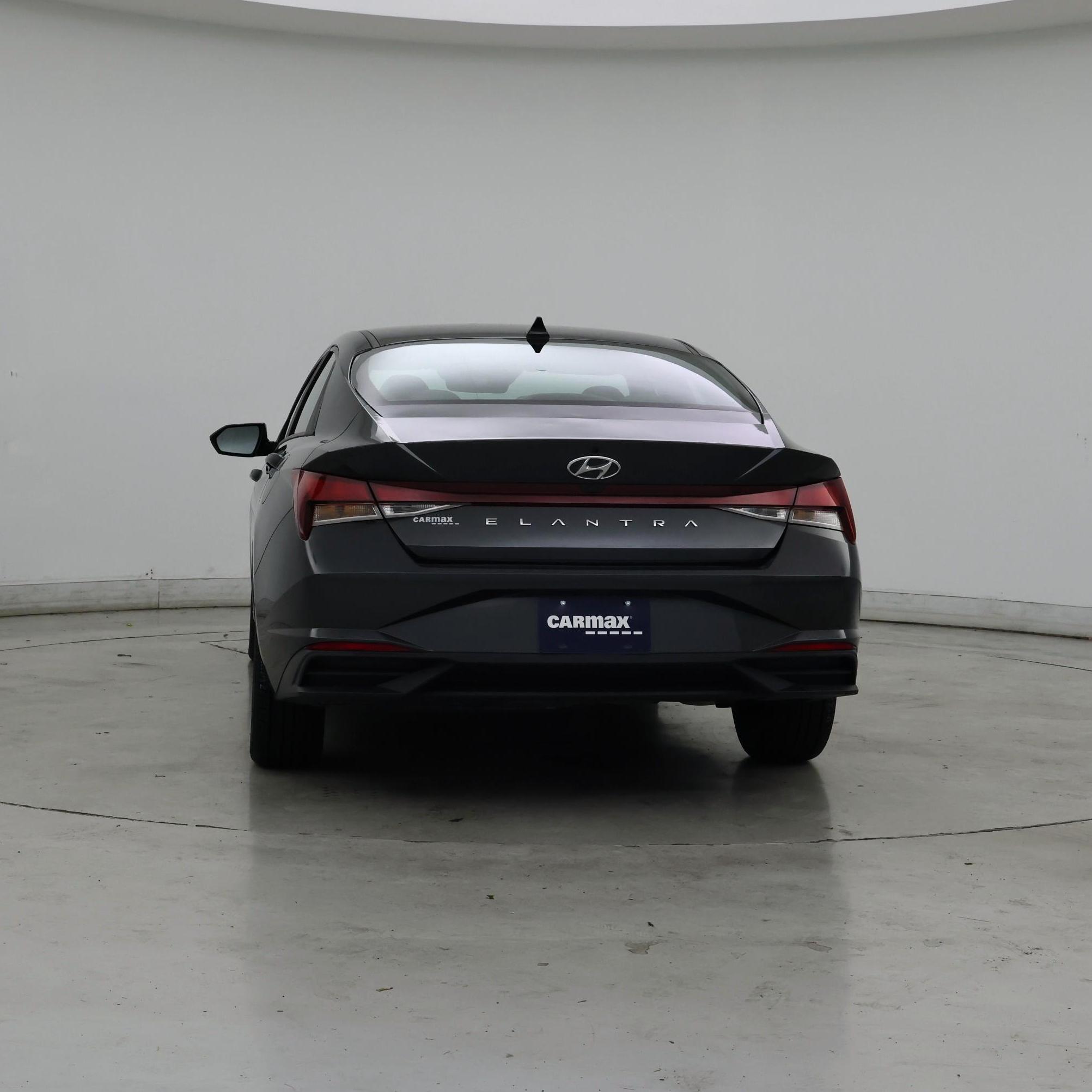 Thumbnail: 2023 Hyundai Elantra - 6