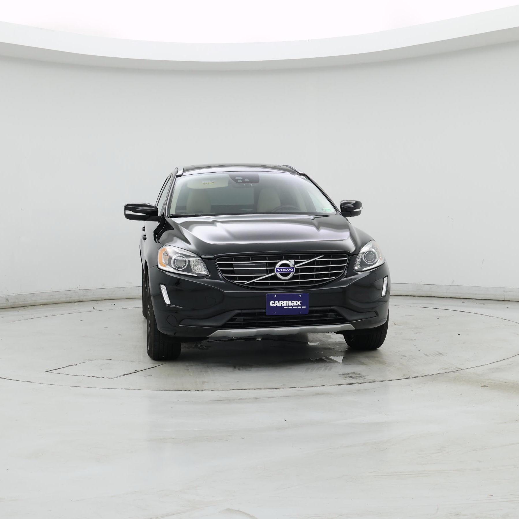 Thumbnail: 2017 Volvo XC60 - 5