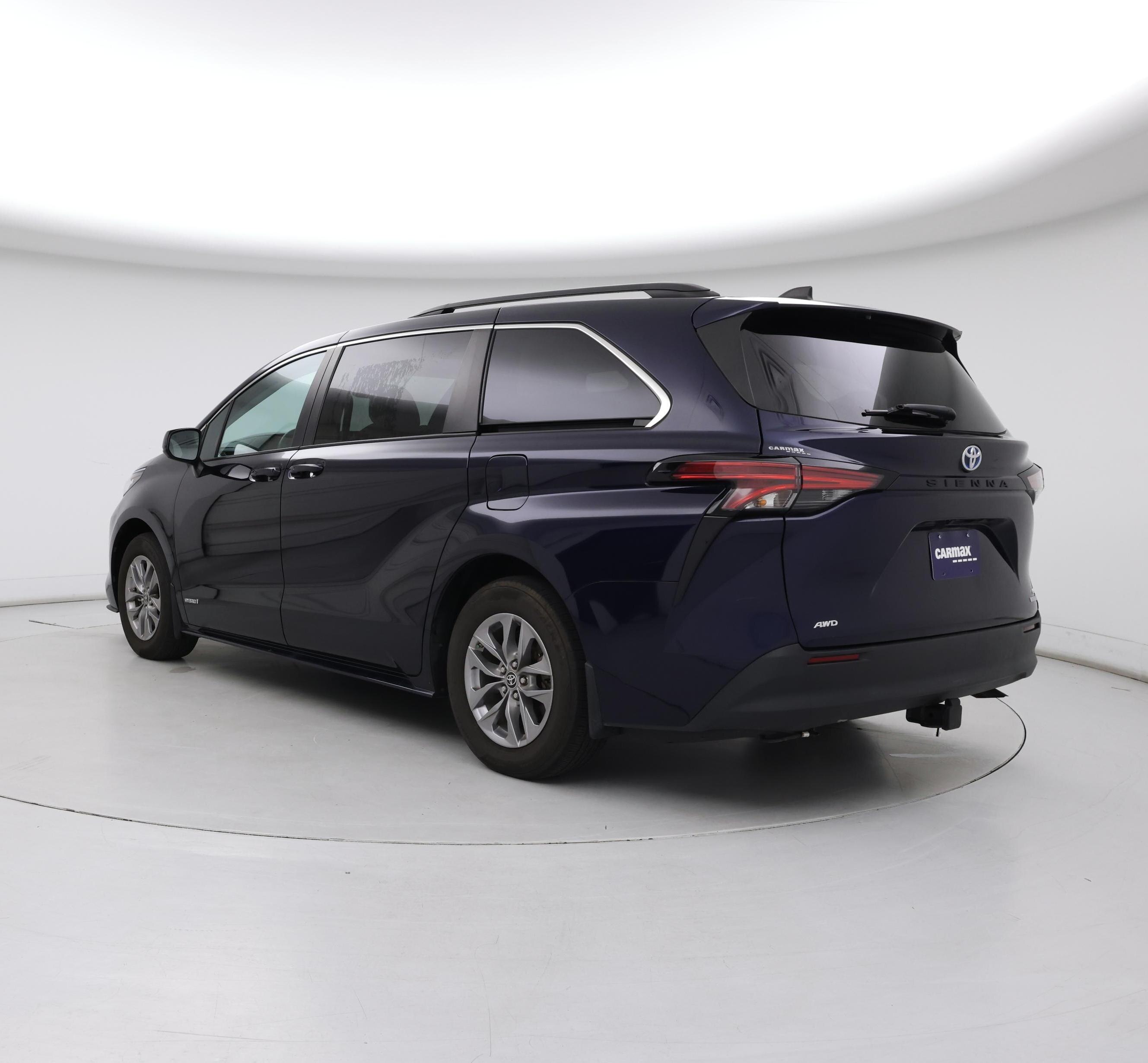 Thumbnail: 2021 Toyota Sienna - 2