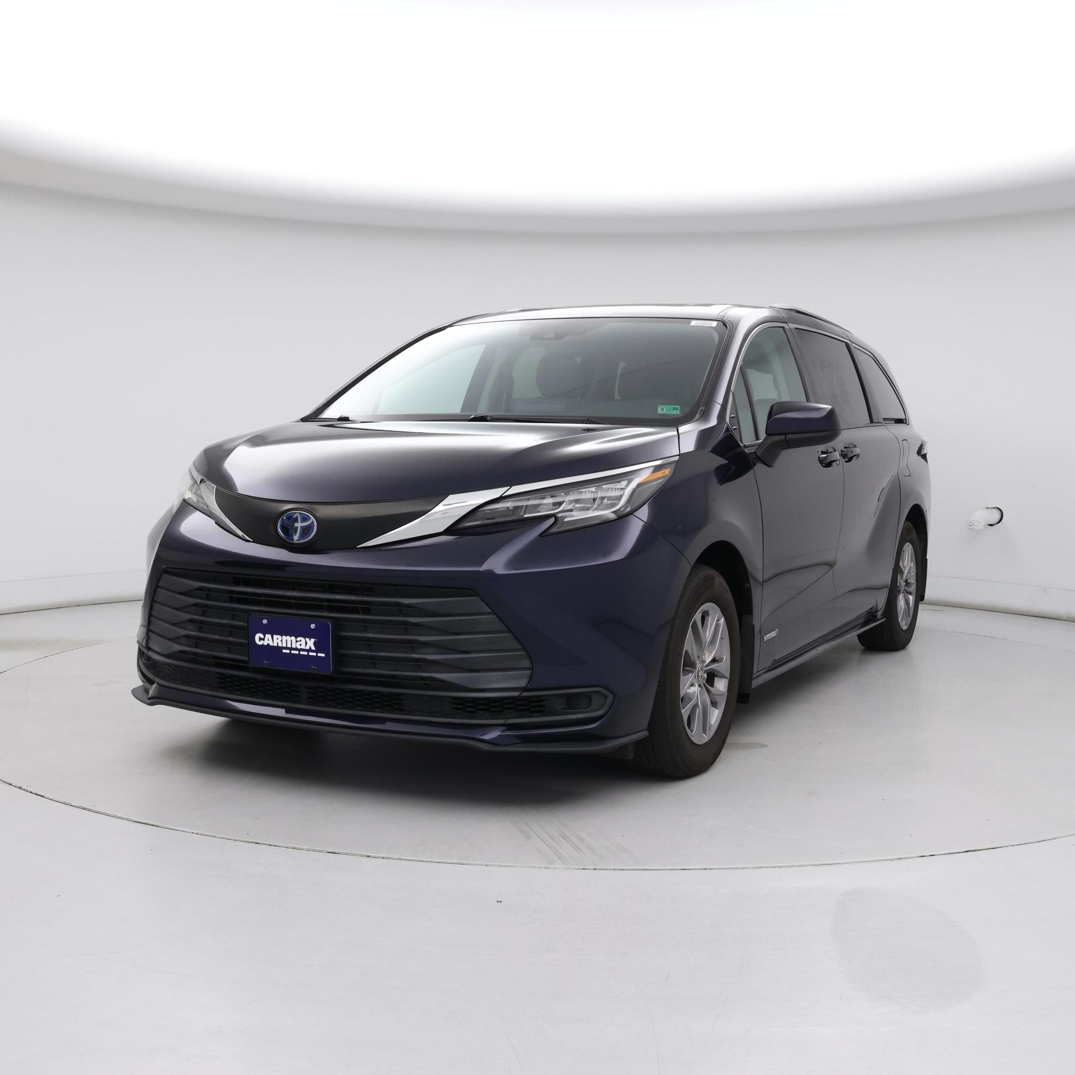 Thumbnail: 2021 Toyota Sienna - 4