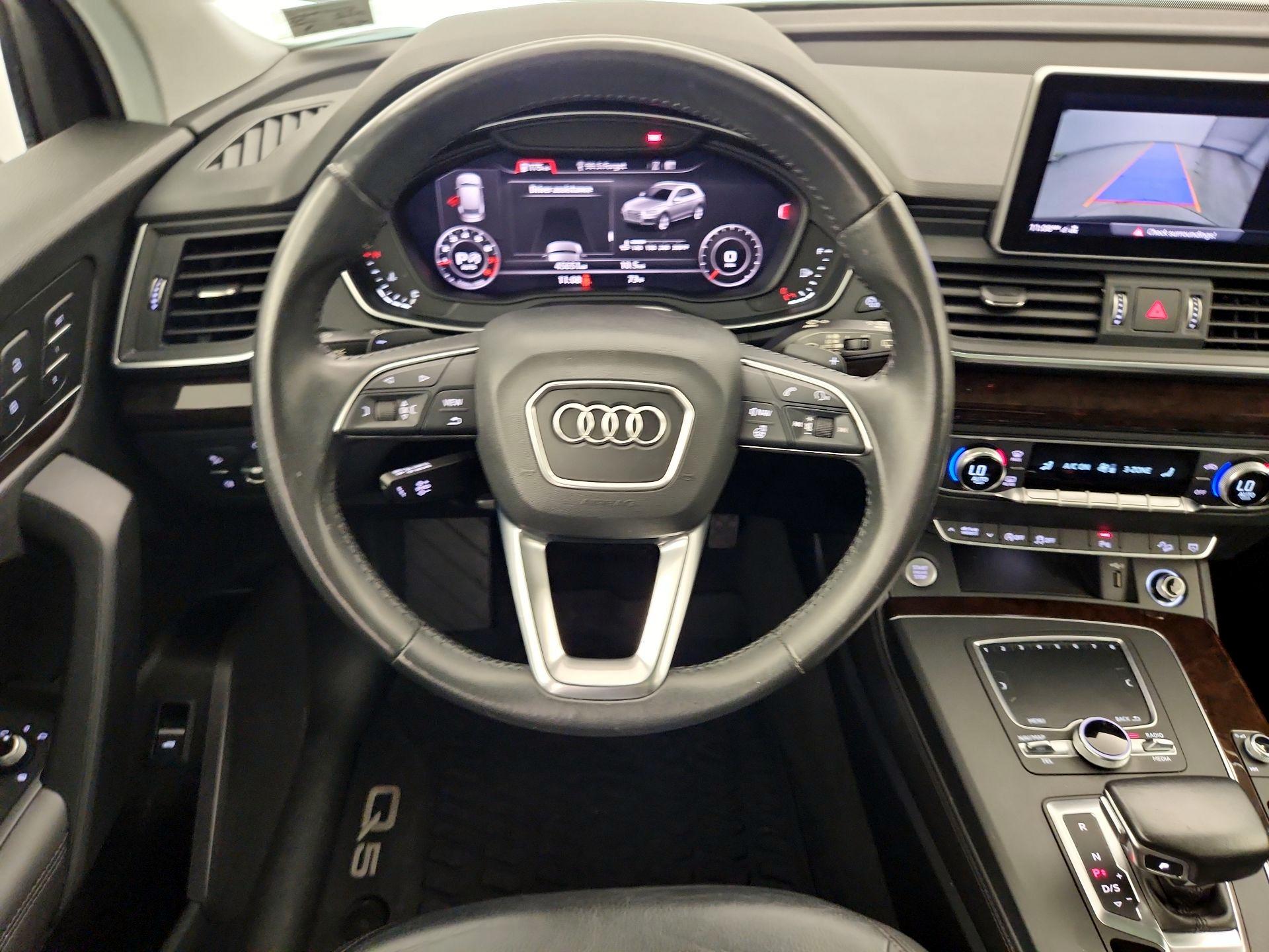 Thumbnail: 2019 Audi Q5 - 10