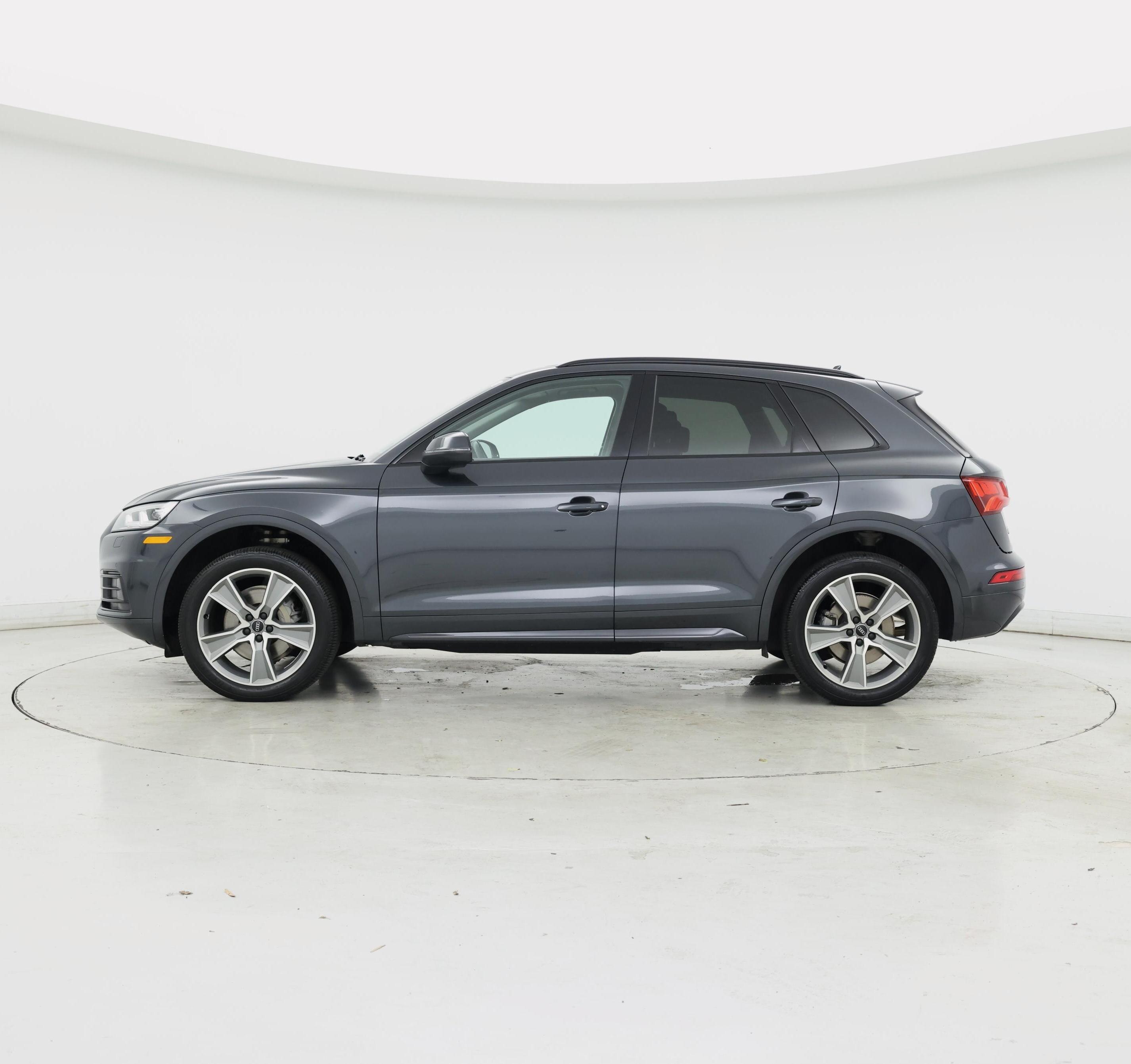 Thumbnail: 2019 Audi Q5 - 3