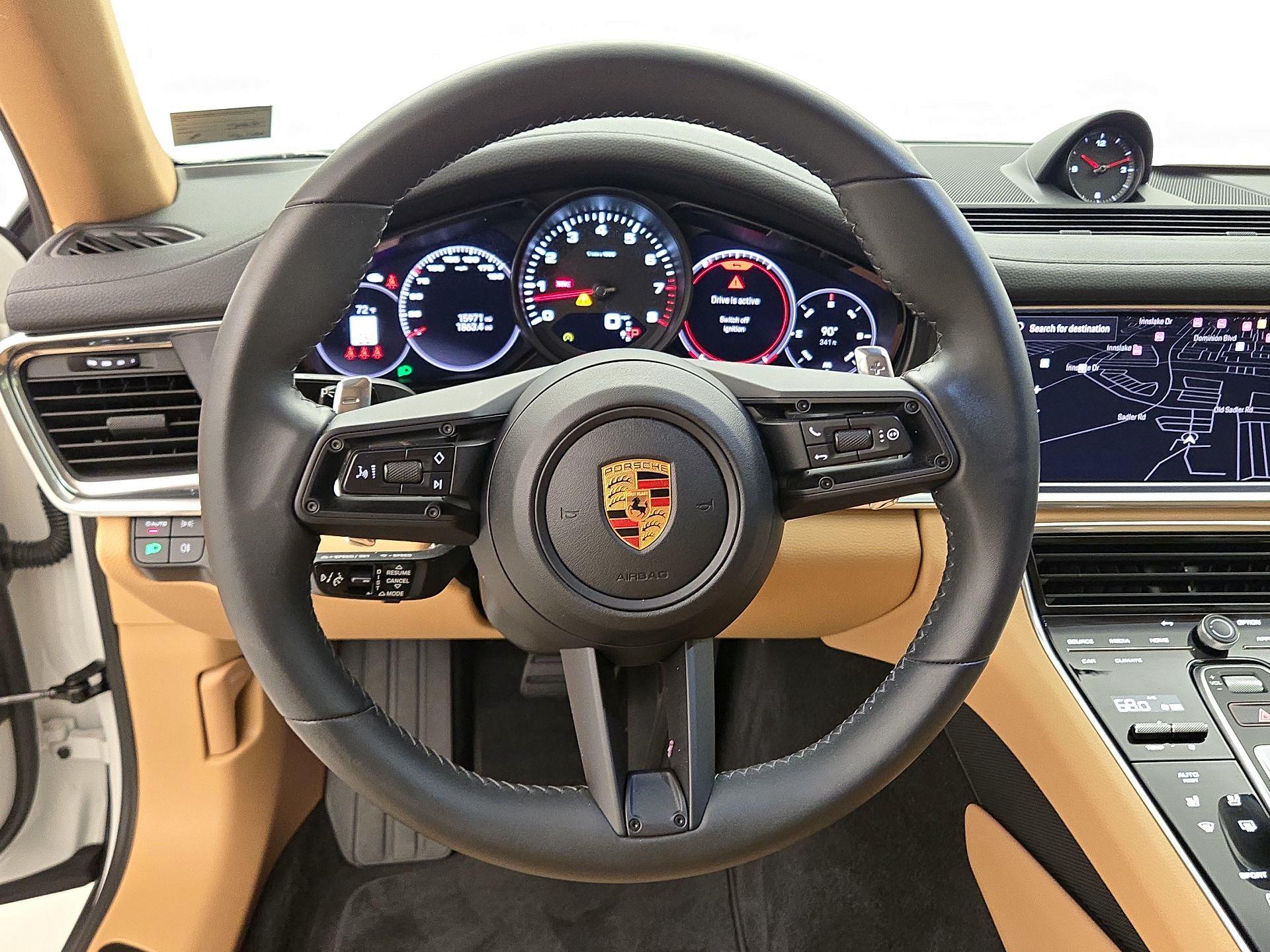 Thumbnail: 2022 Porsche Panamera - 10