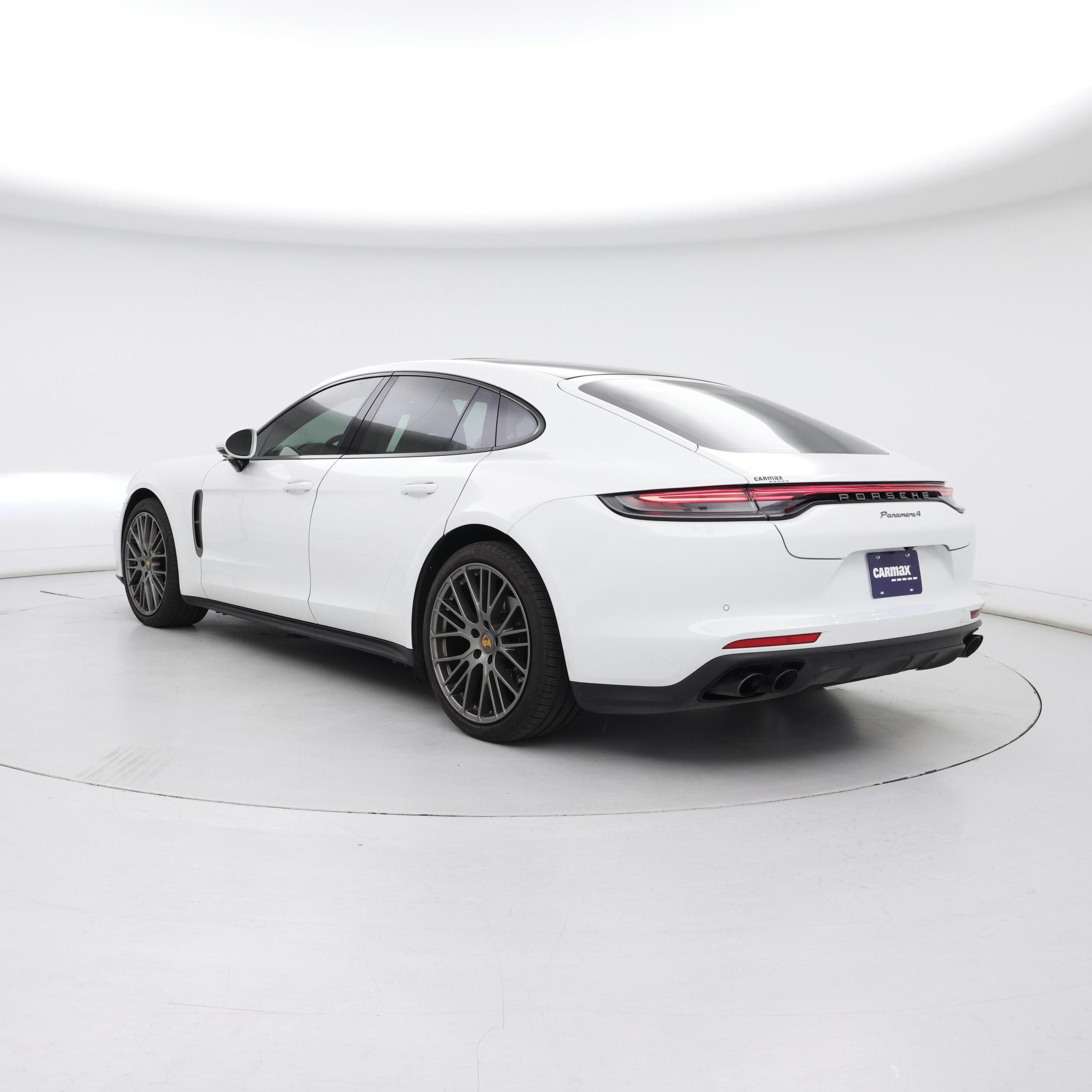 Thumbnail: 2022 Porsche Panamera - 2