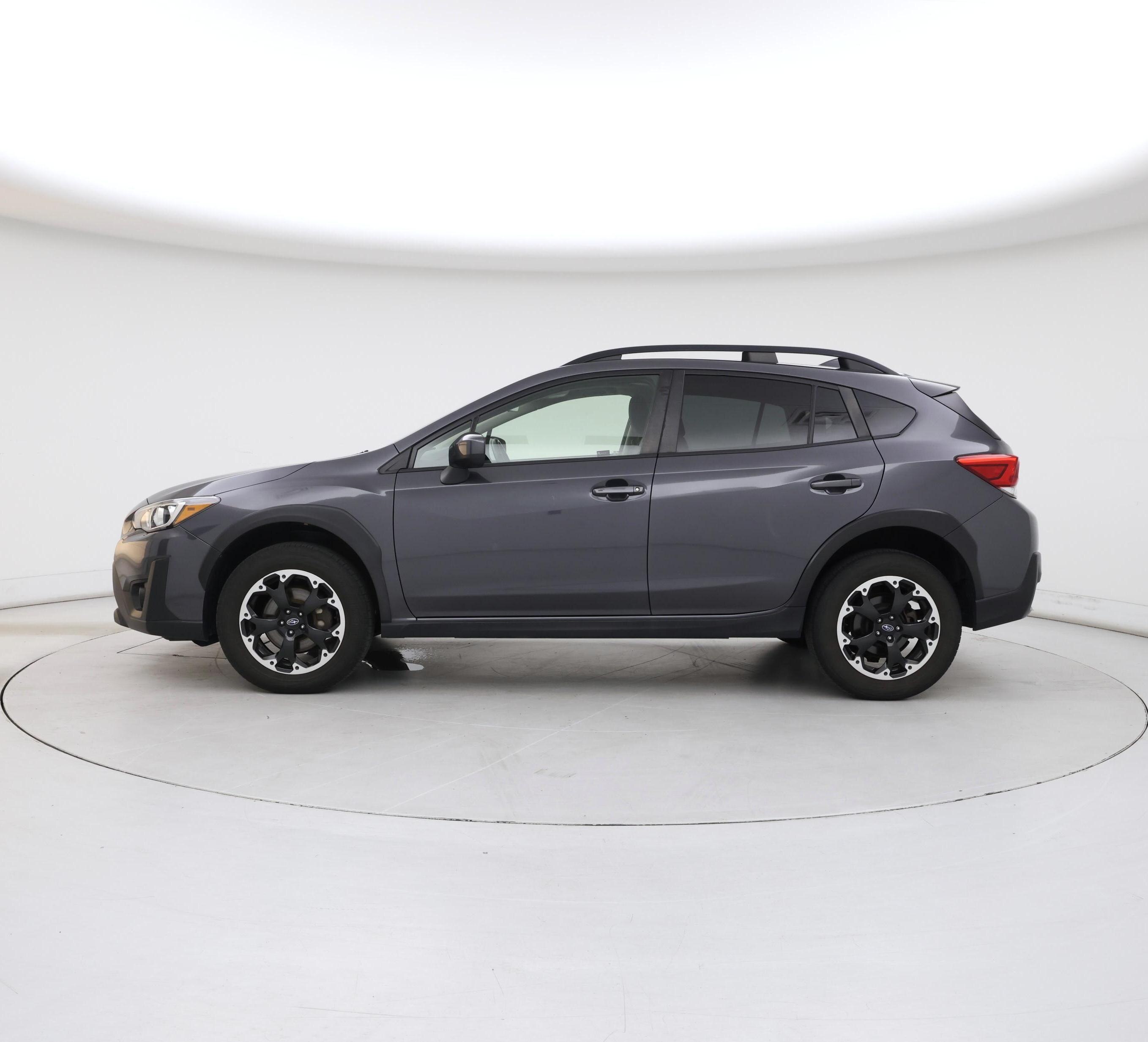 Thumbnail: 2021 Subaru Crosstrek - 3