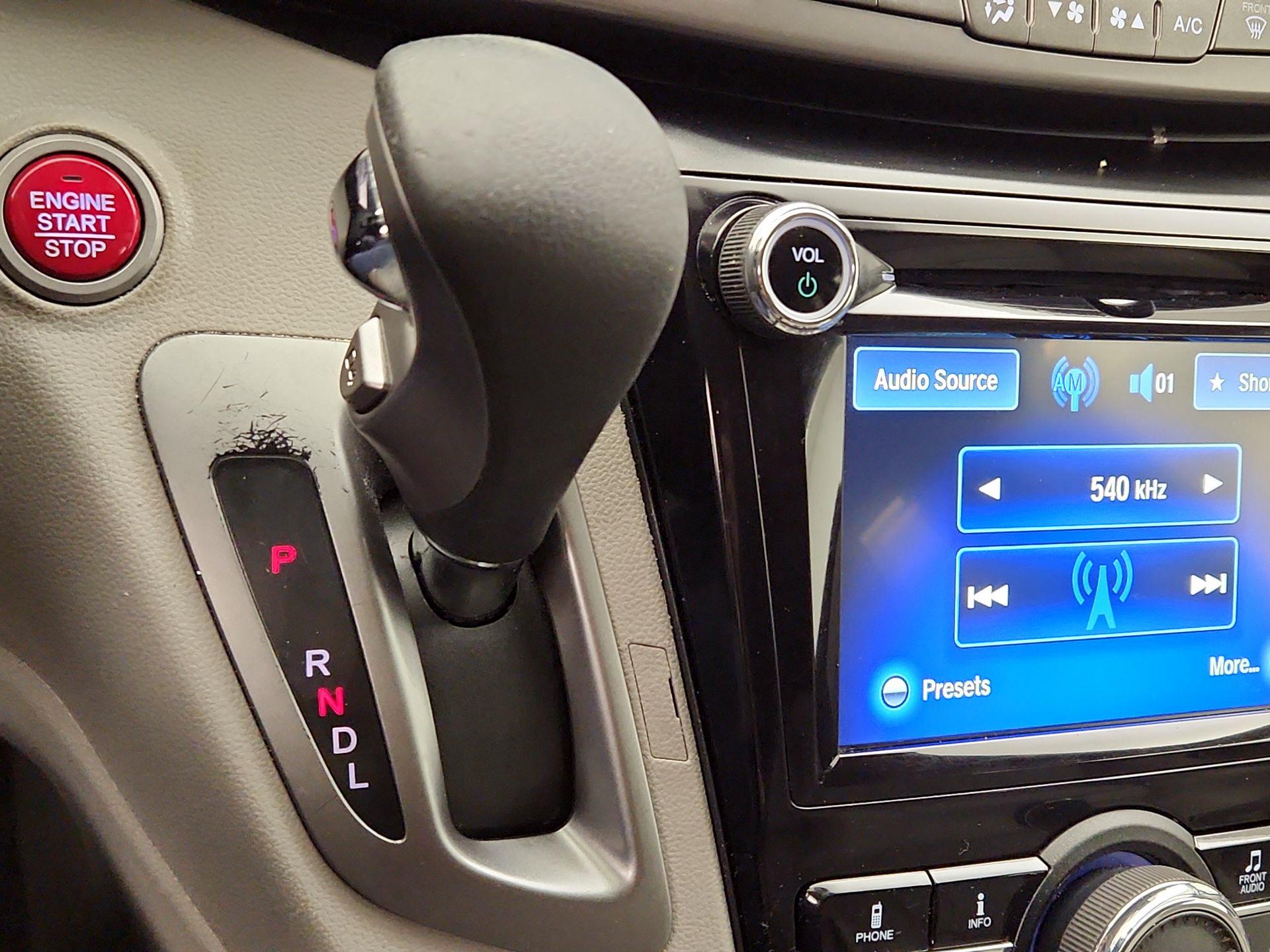 Thumbnail: 2015 Honda Odyssey - 17