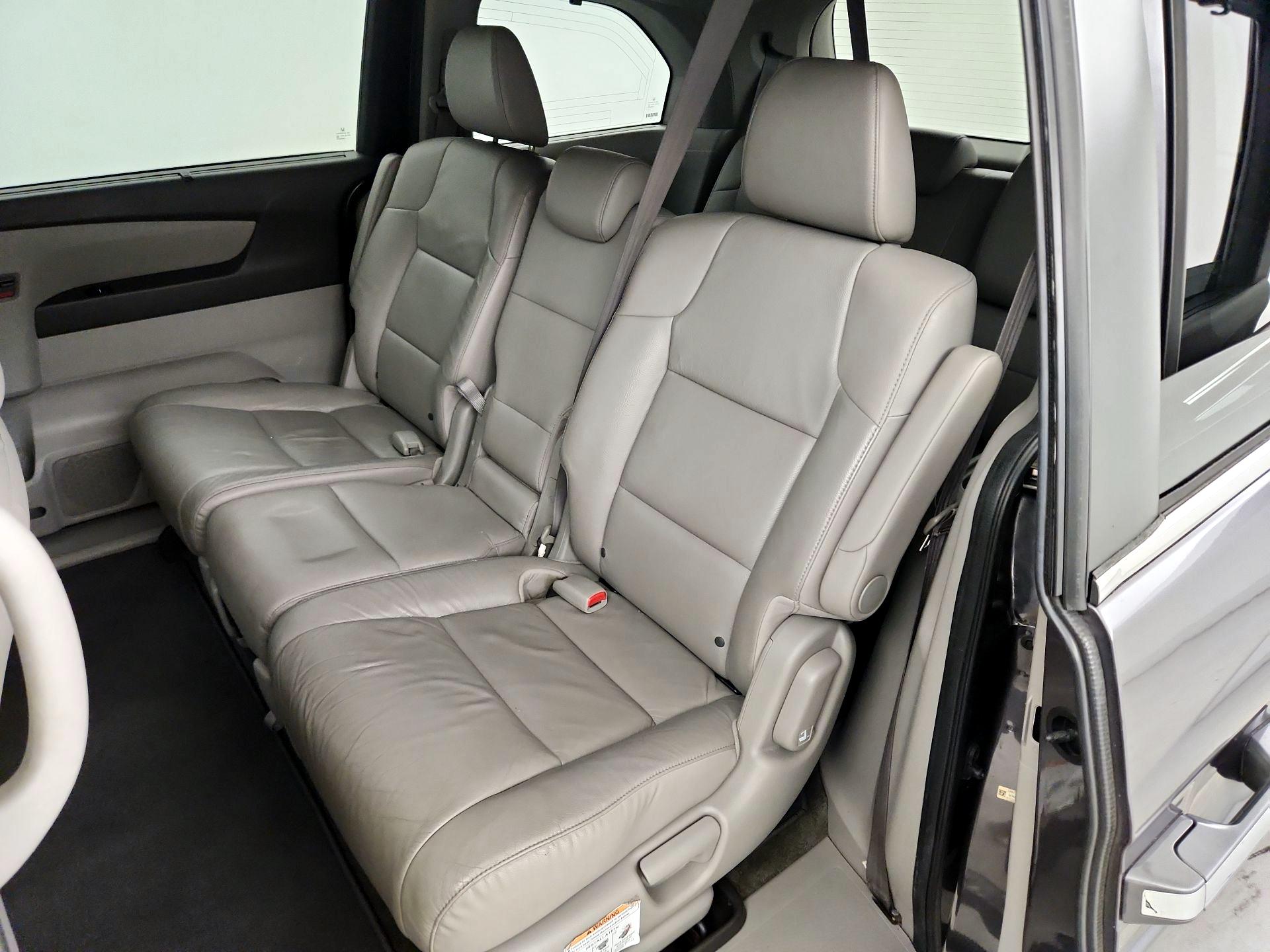 Thumbnail: 2015 Honda Odyssey - 20