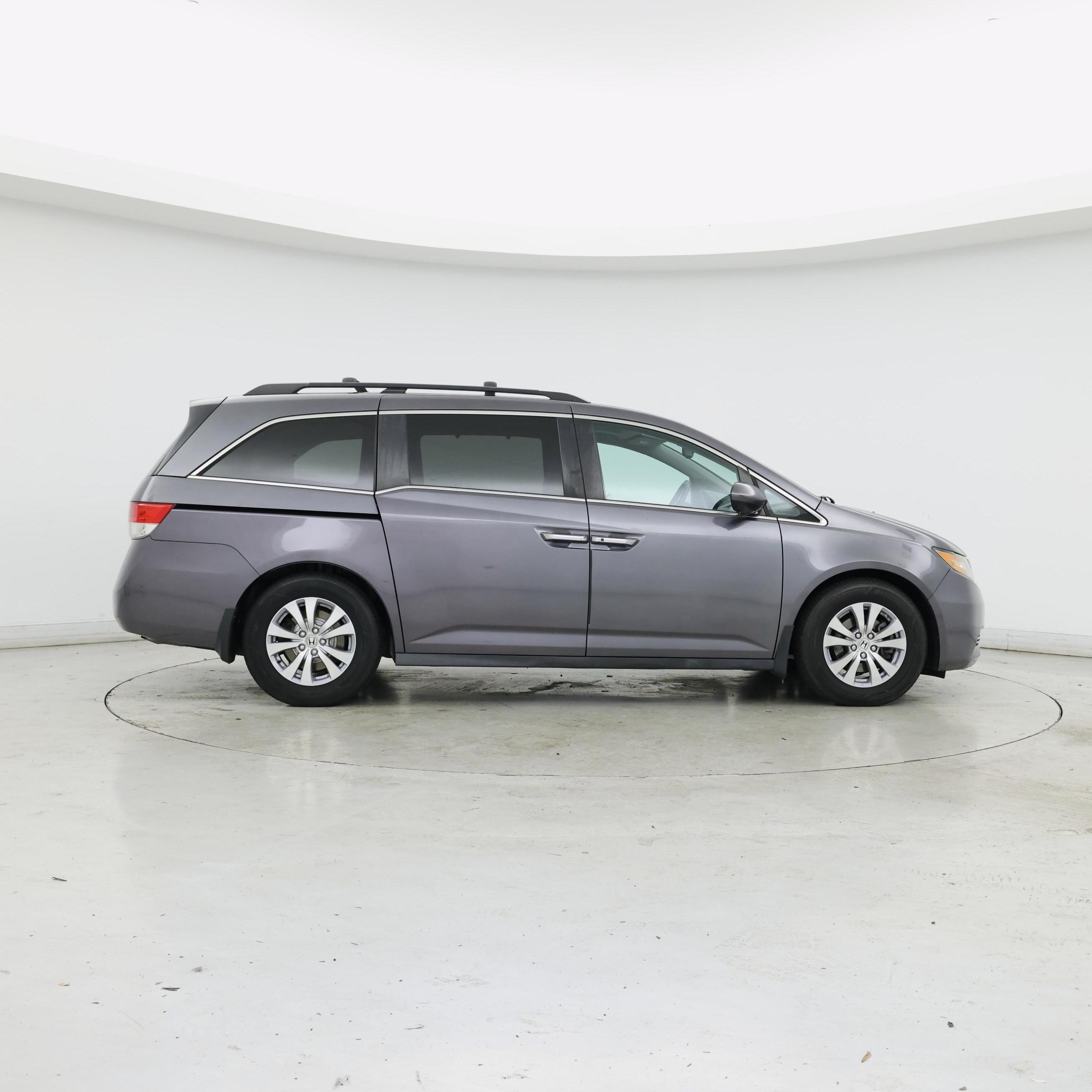 Thumbnail: 2015 Honda Odyssey - 7