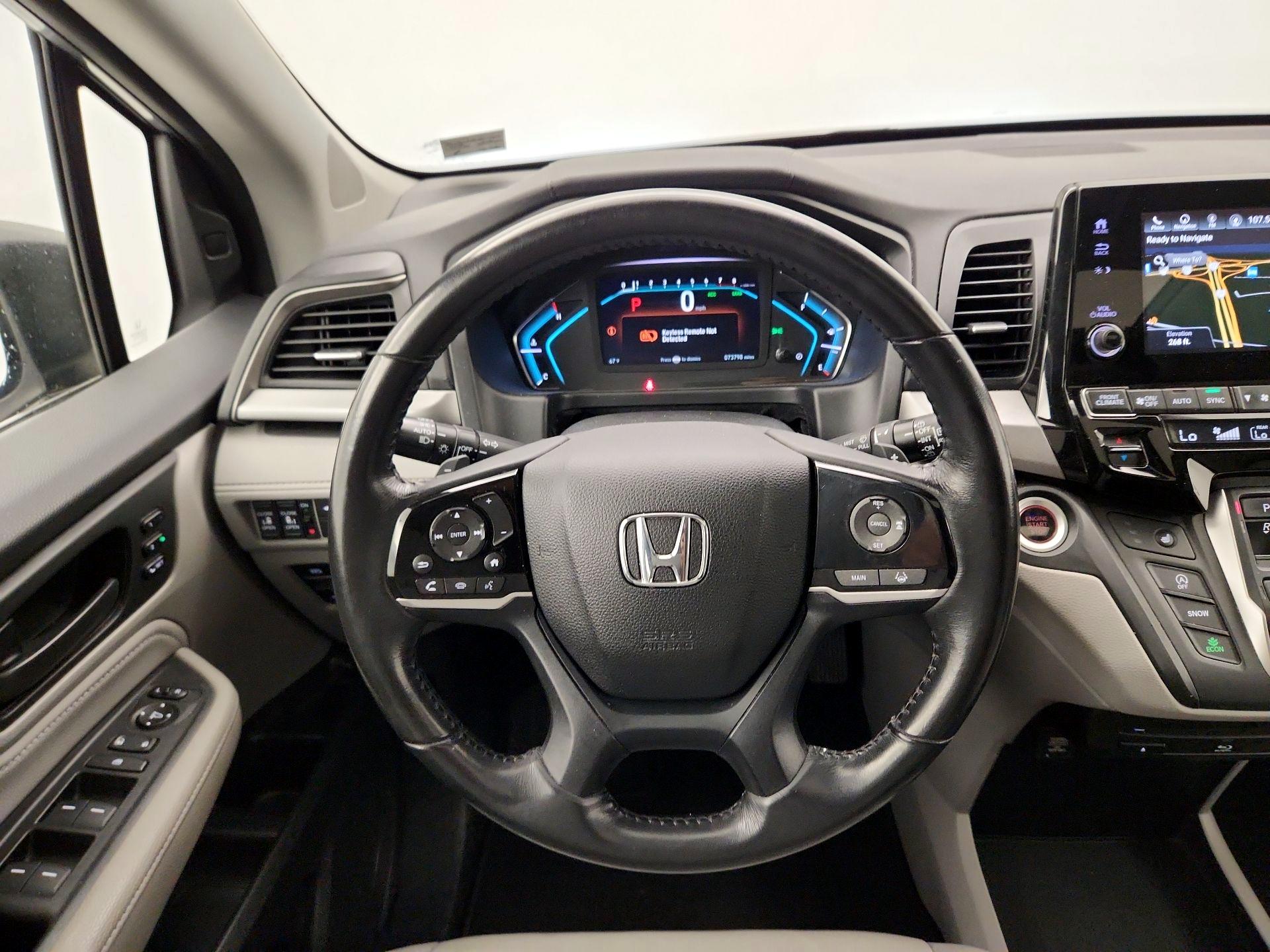 Thumbnail: 2018 Honda Odyssey - 10