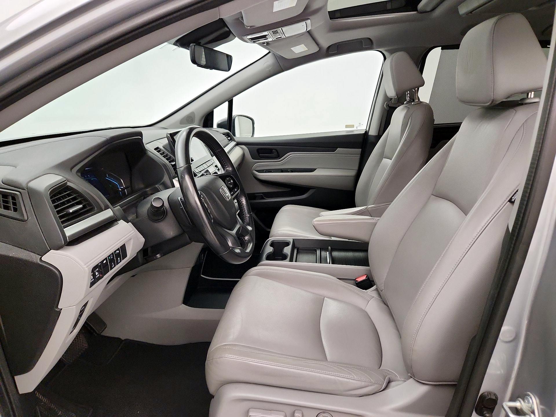 Thumbnail: 2018 Honda Odyssey - 11